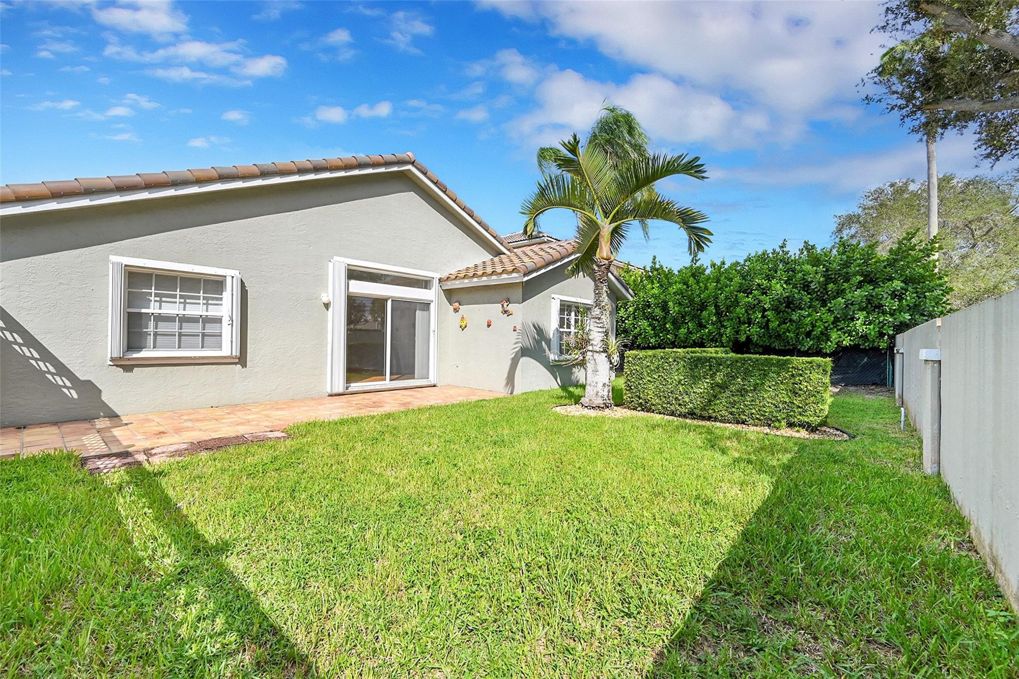 8540 NW 46th Dr