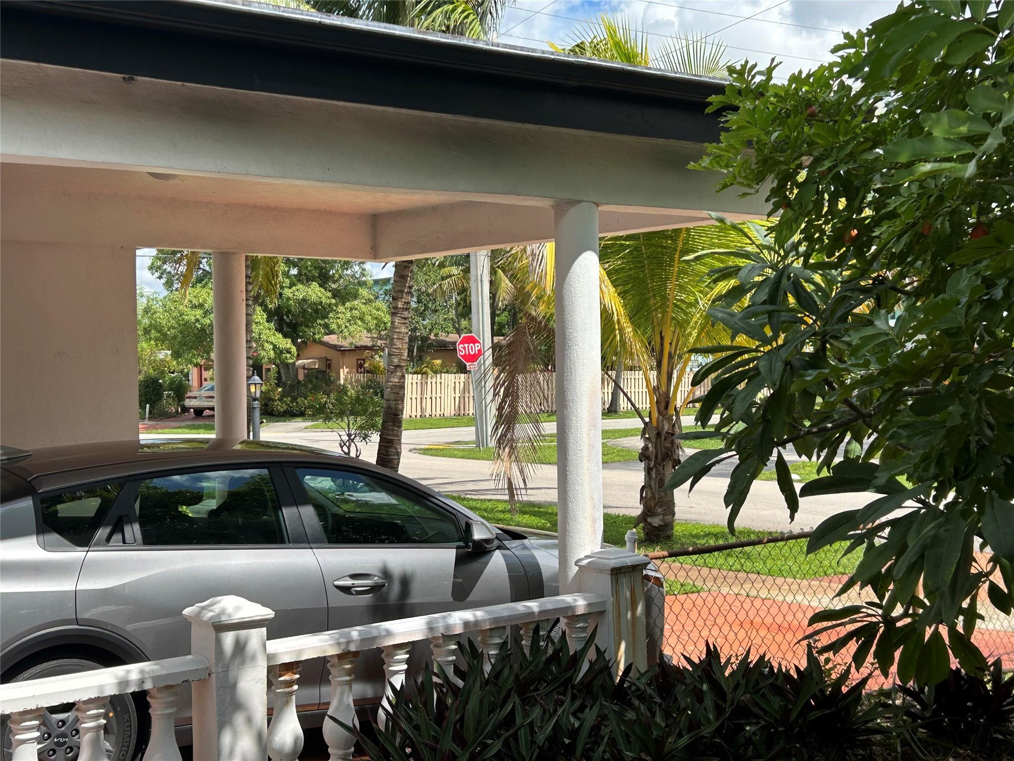 4500 NW 41st St