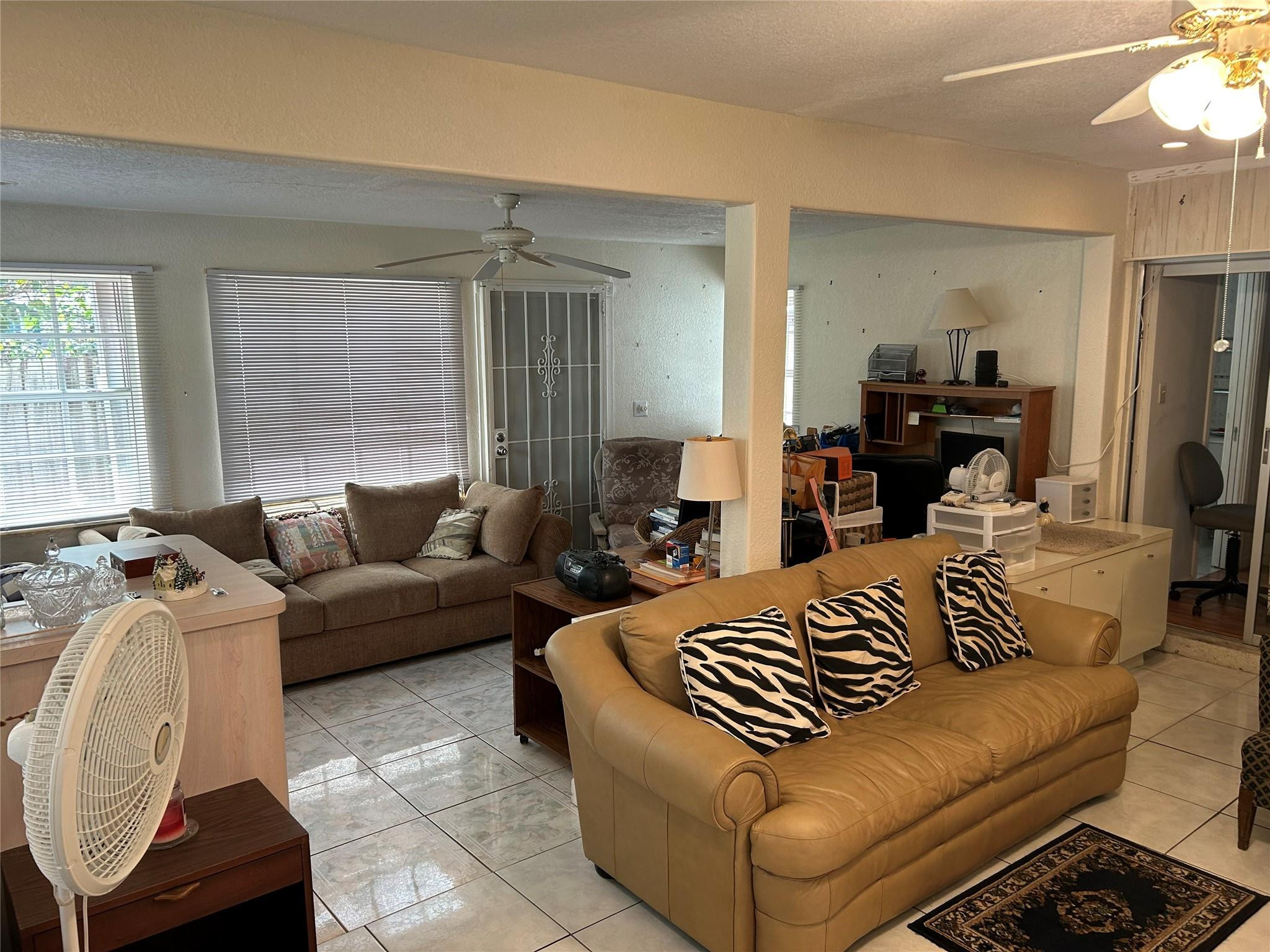 4500 NW 41st St
