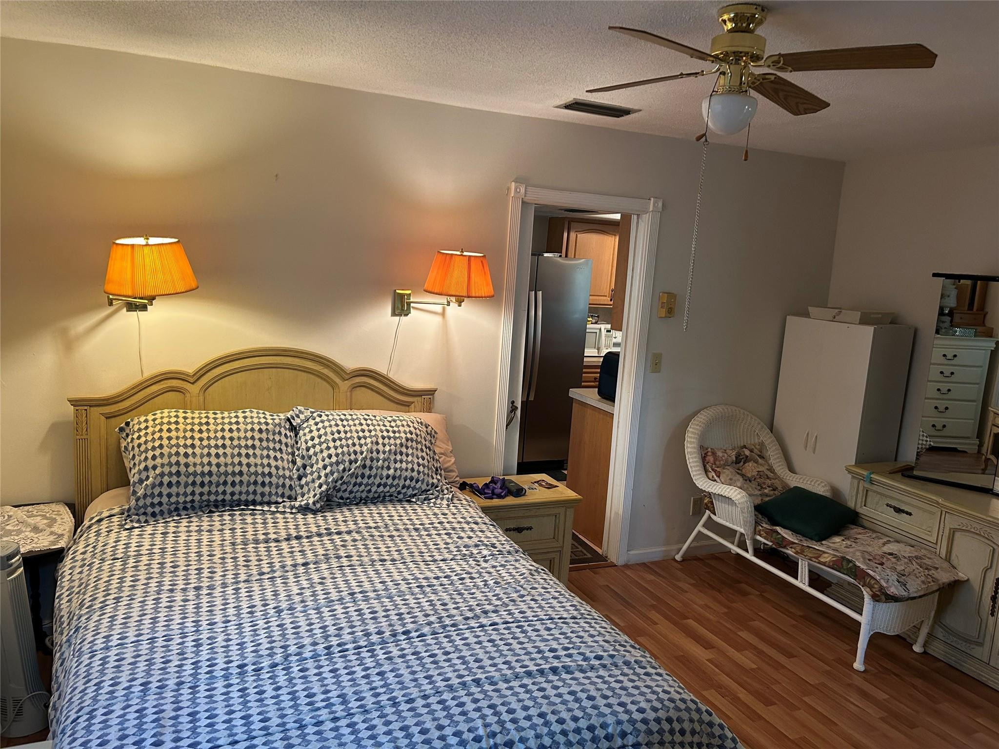 4500 NW 41st St