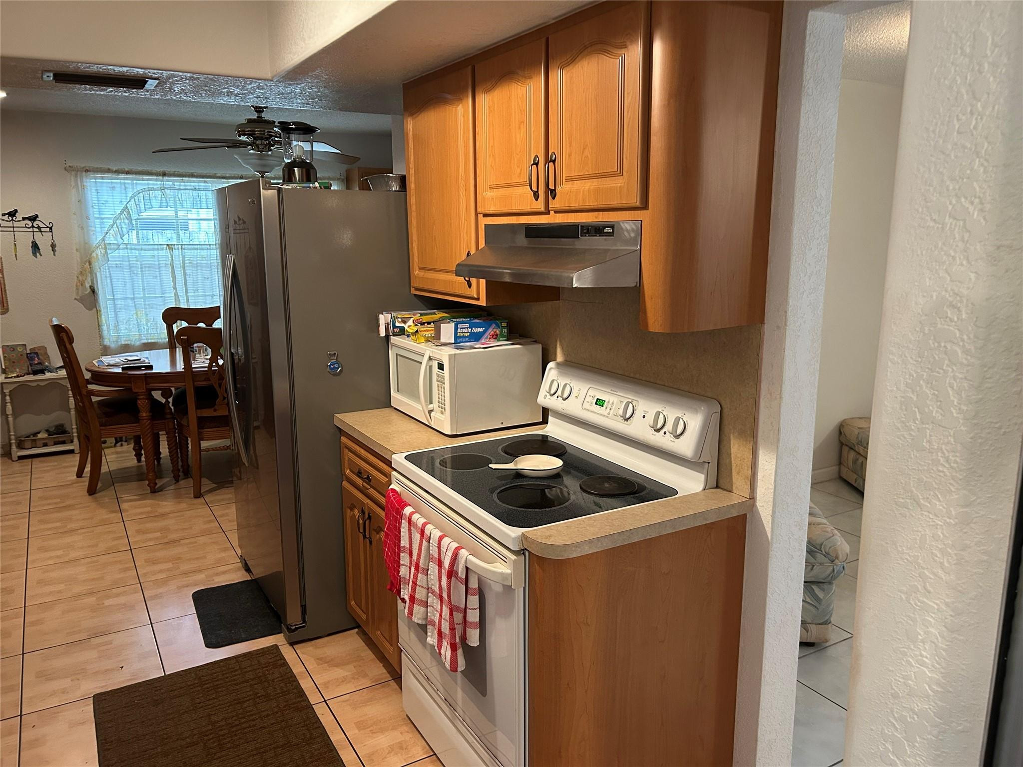 4500 NW 41st St