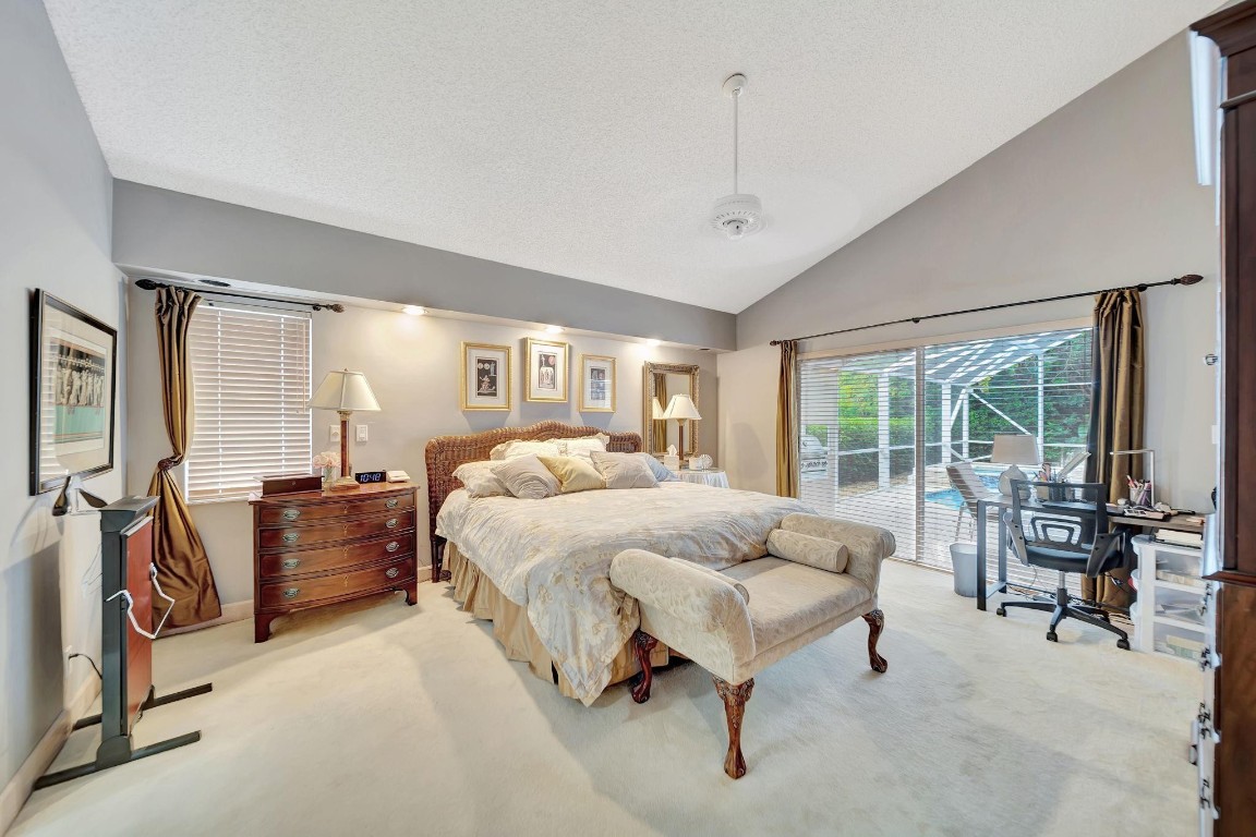 4944 Chardonnay Dr