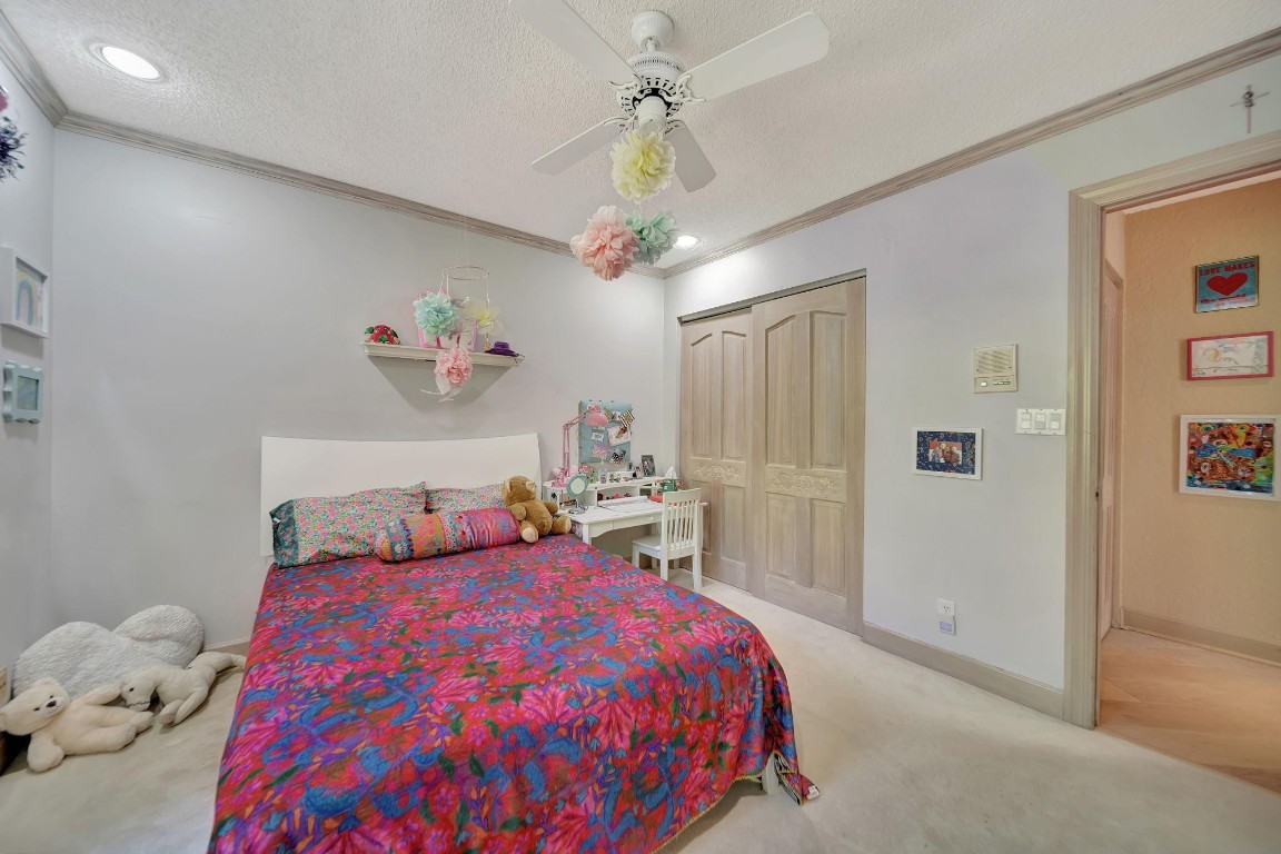 4944 Chardonnay Dr