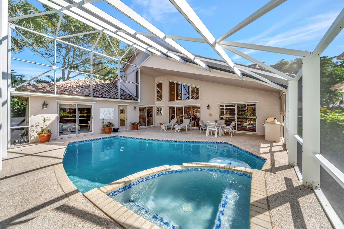 4944 Chardonnay Dr
