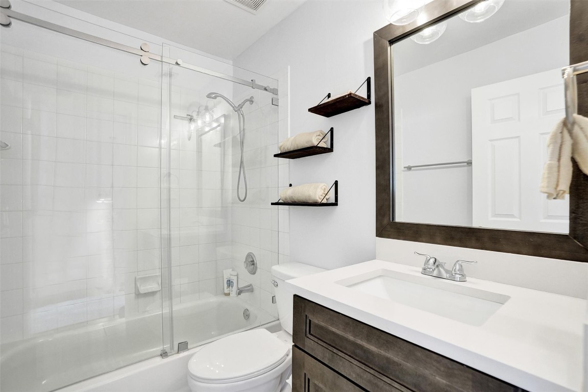 1107 SW 44th Ter 1107