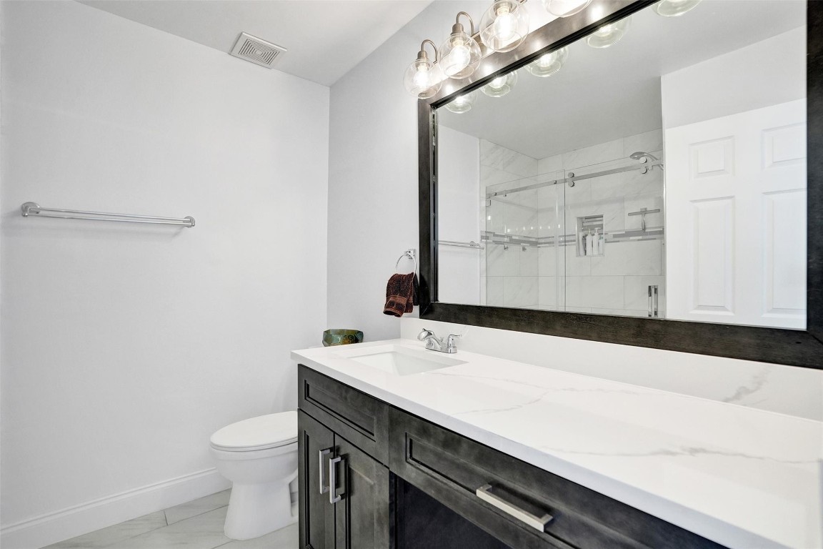 1107 SW 44th Ter 1107