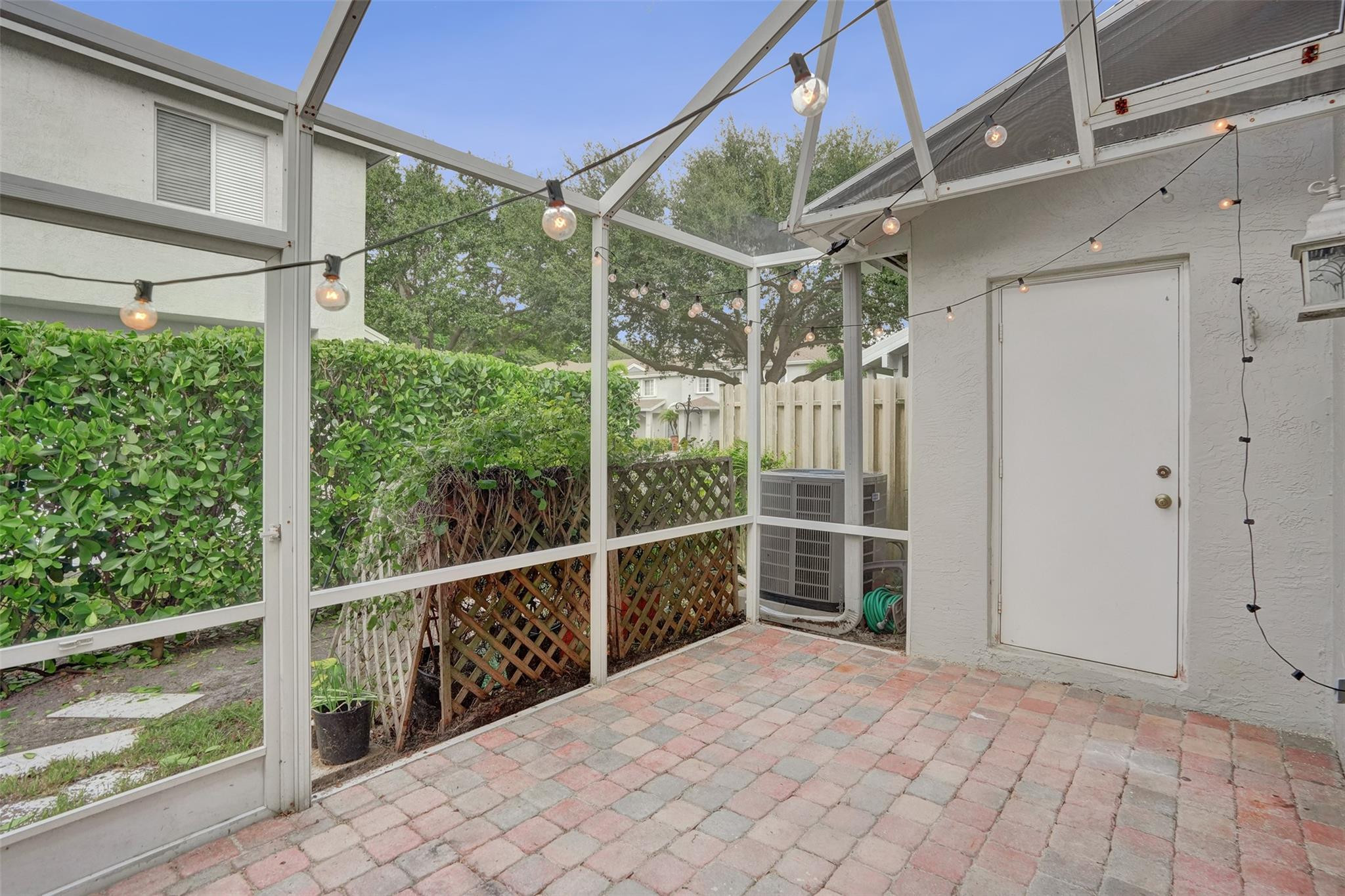 1107 SW 44th Ter 1107