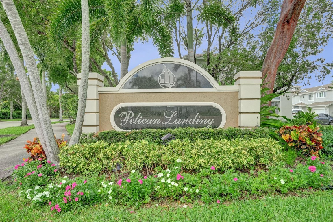 1107 SW 44th Ter 1107