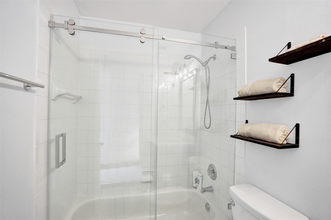 1107 SW 44th Ter 1107