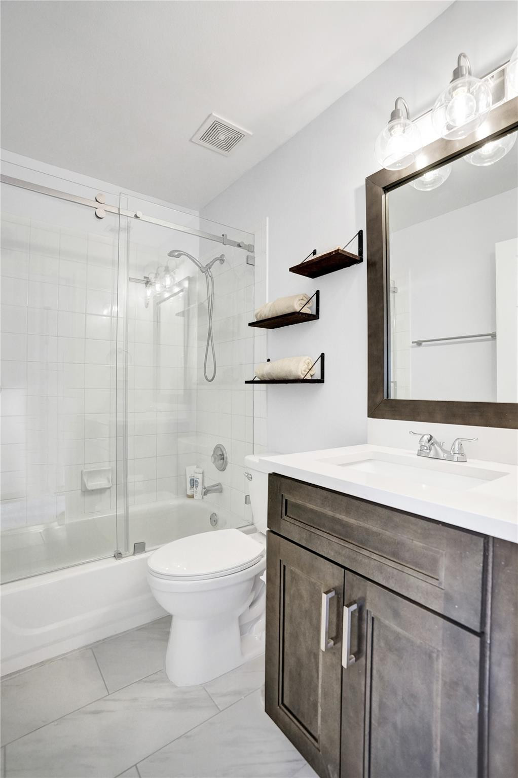 1107 SW 44th Ter 1107