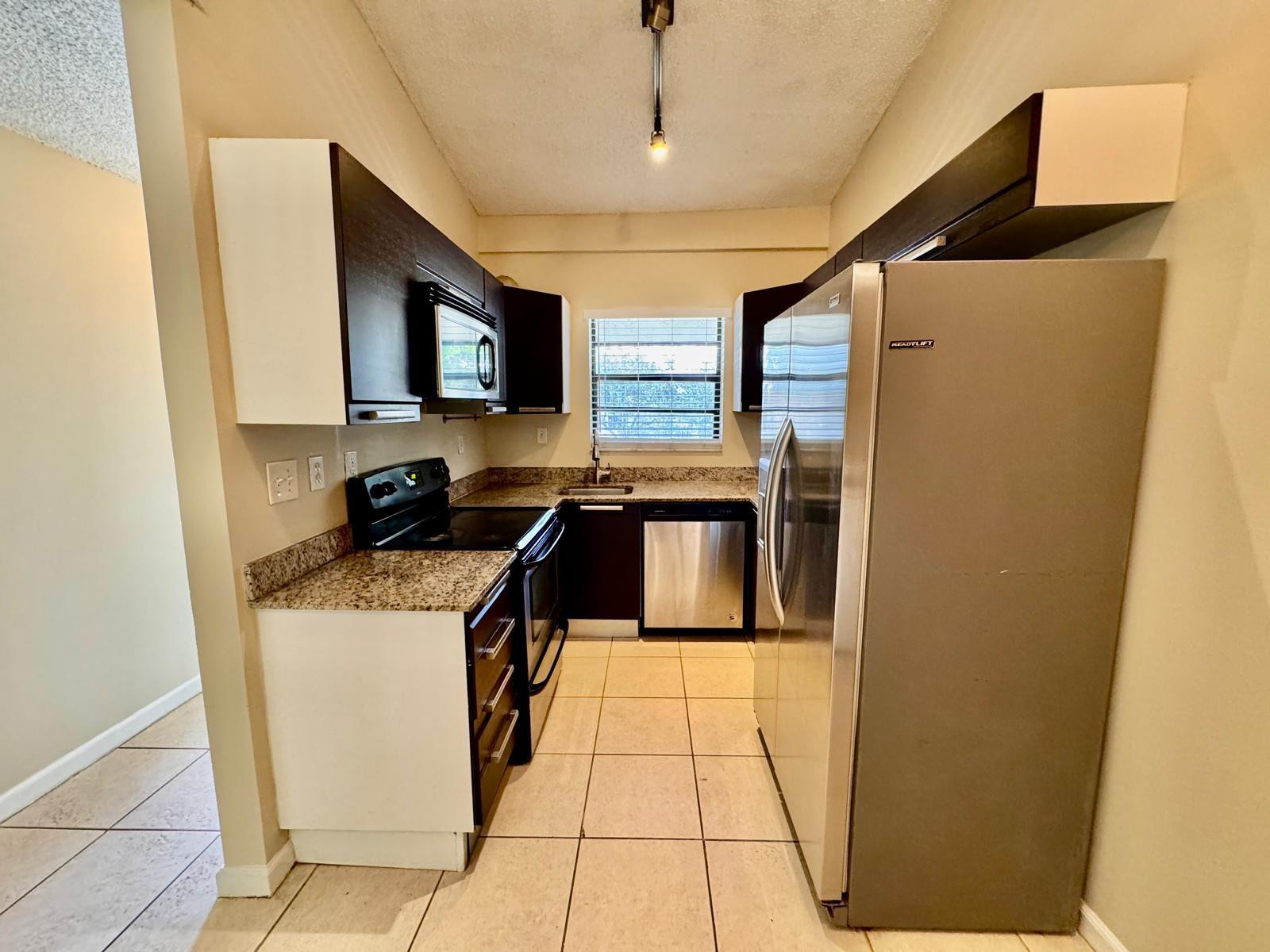 11211 ROYAL PALM BLVD 11211