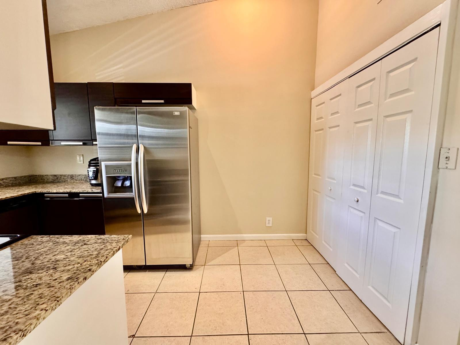 11211 ROYAL PALM BLVD 11211