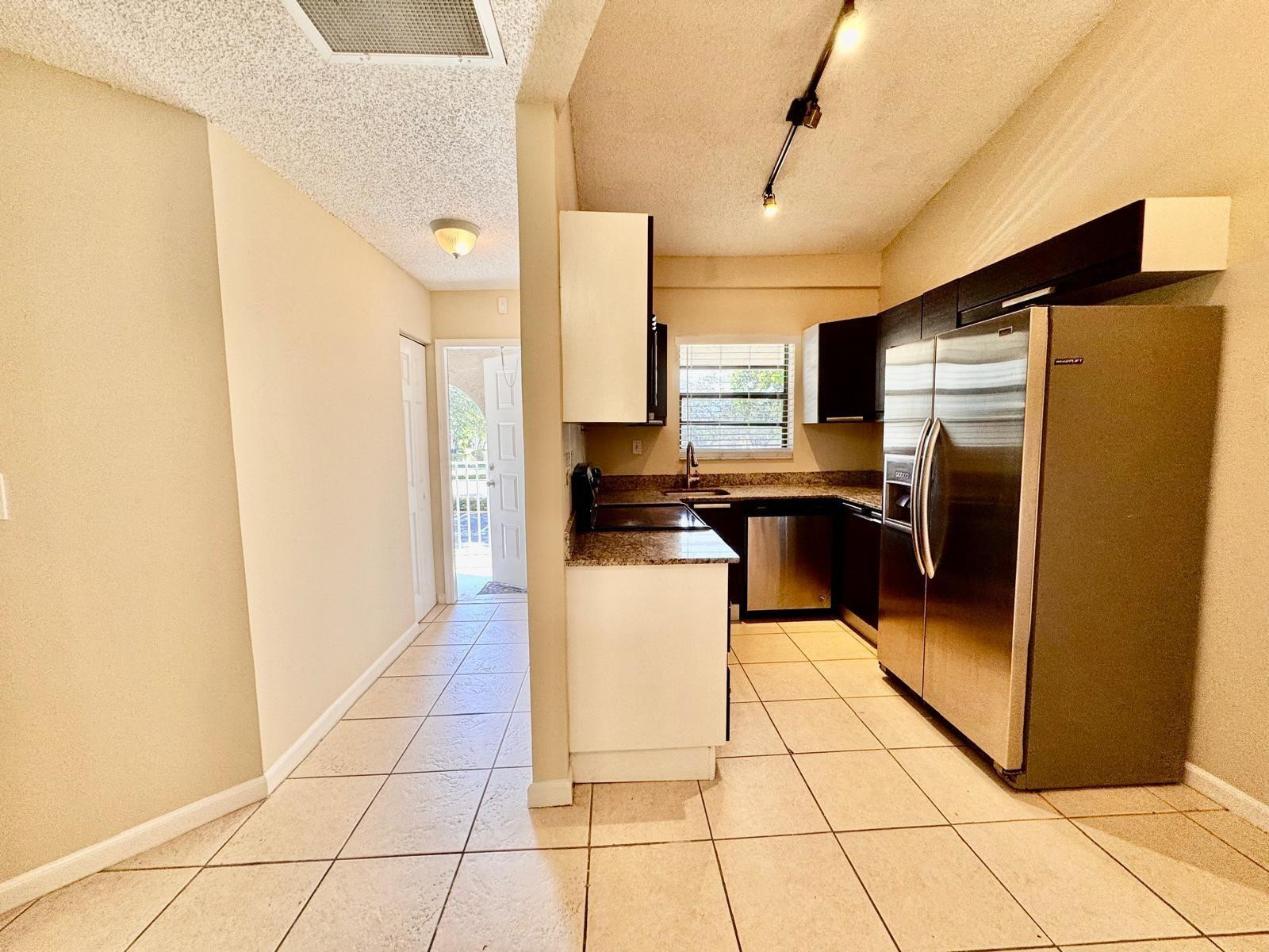 11211 ROYAL PALM BLVD 11211