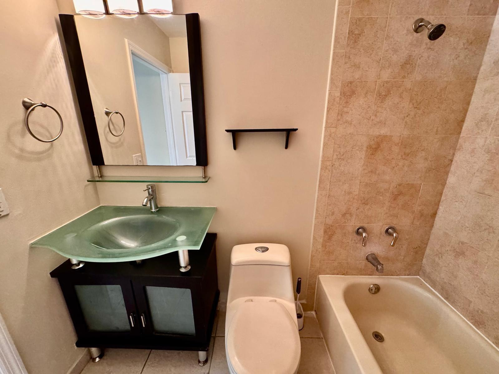 11211 ROYAL PALM BLVD 11211