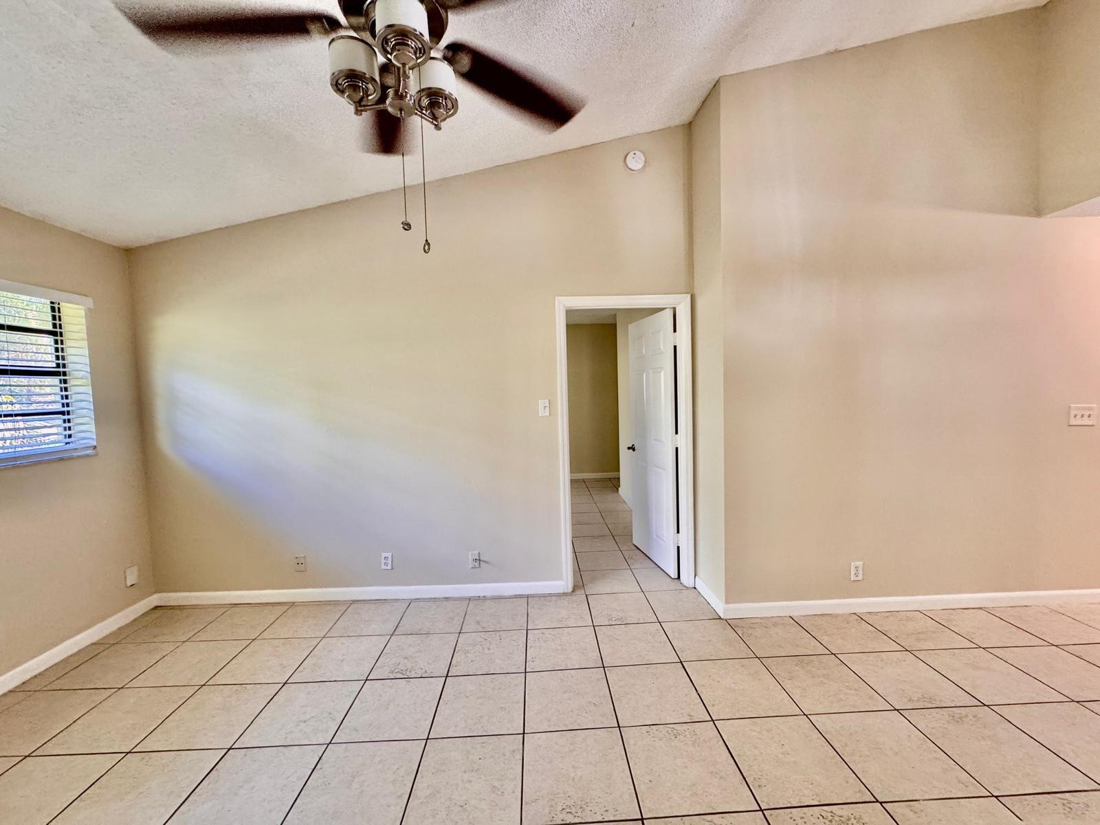 11211 ROYAL PALM BLVD 11211