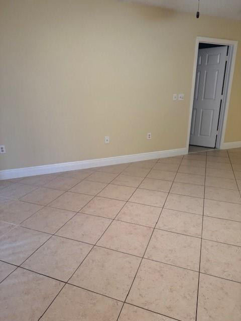 5051 Wiles Rd 107