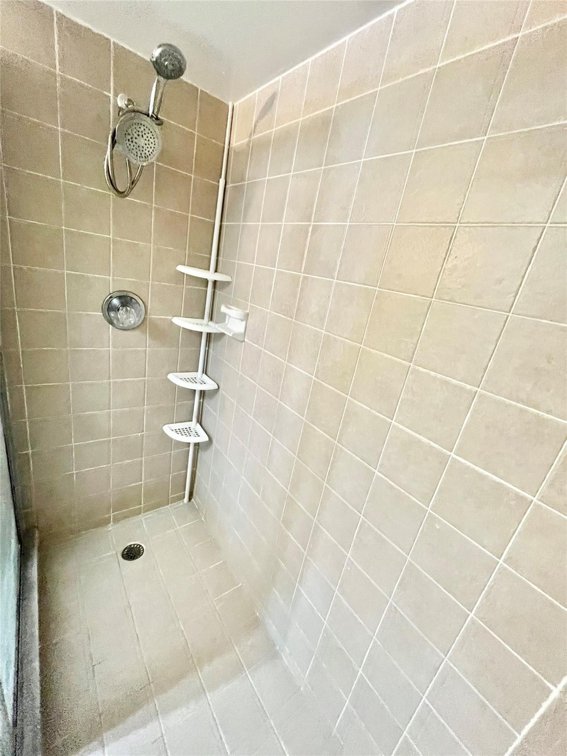 700 SE 2nd Ave 416