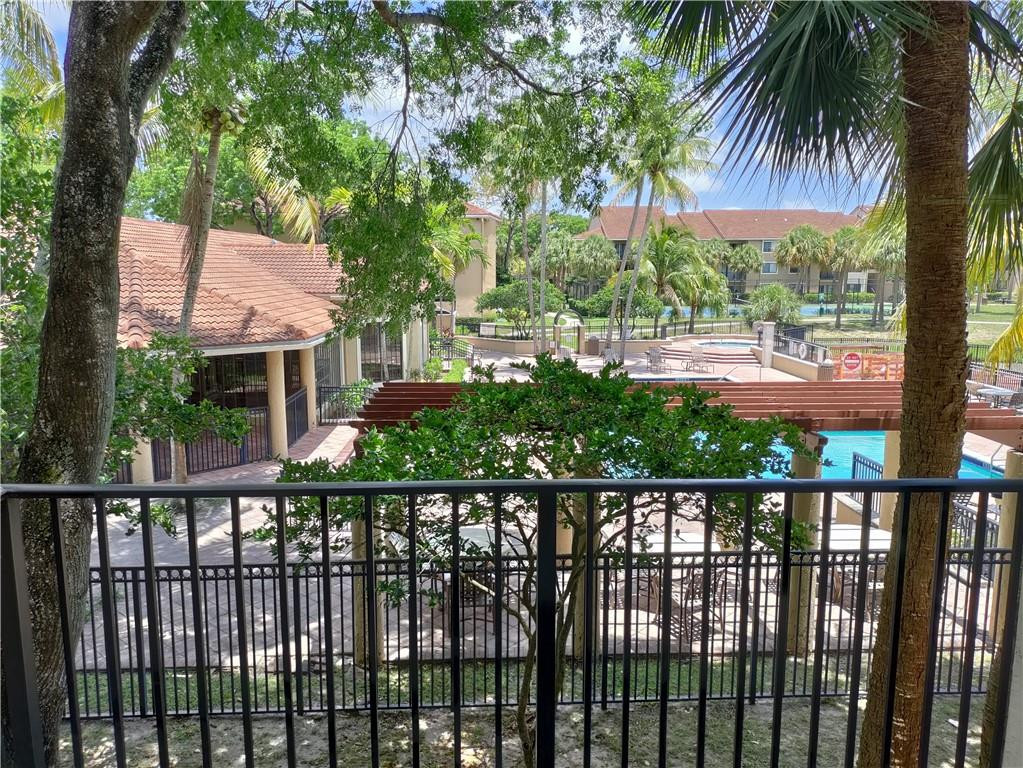 9250 W Atlantic Blvd 928