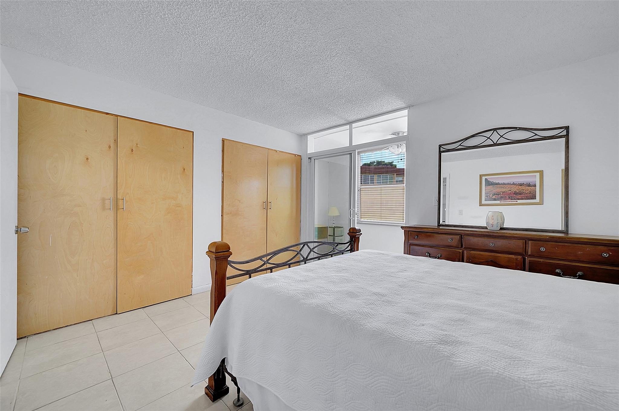 9061 Sunrise Lakes Blvd 102