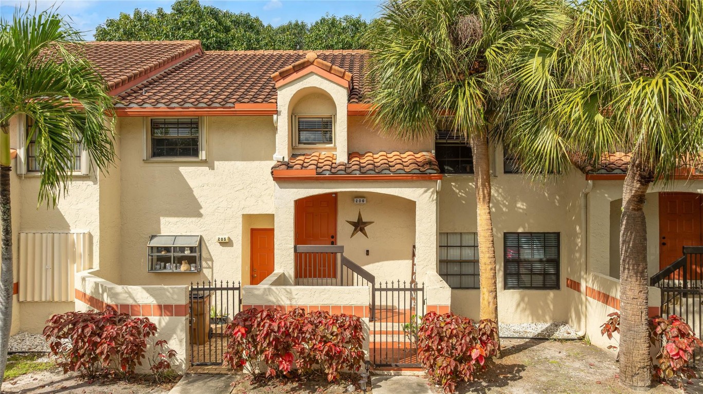 206 Congressional Way 206