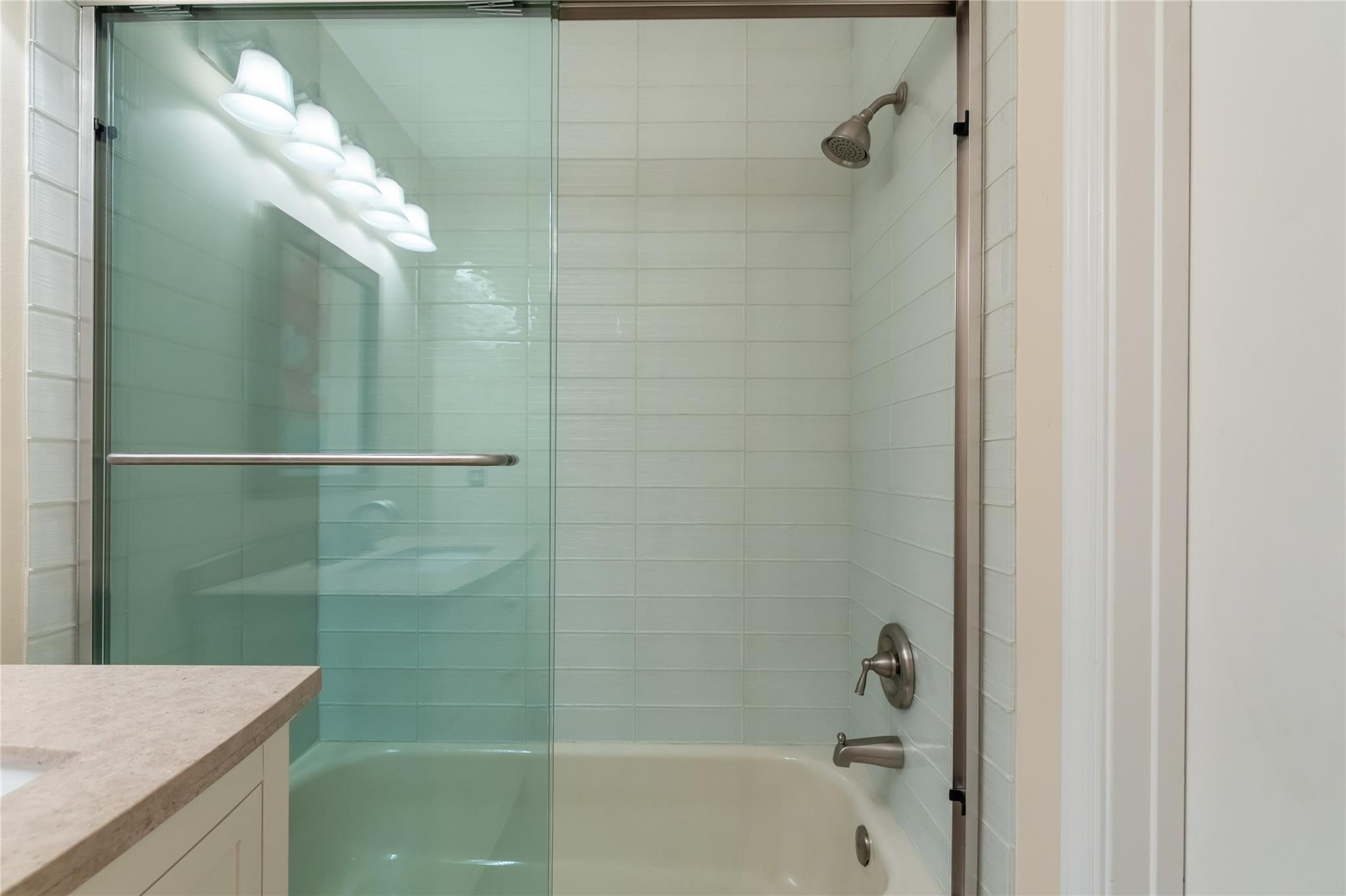 206 Congressional Way 206