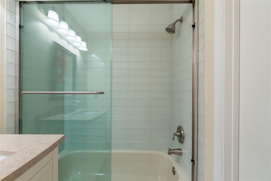 206 Congressional Way 206