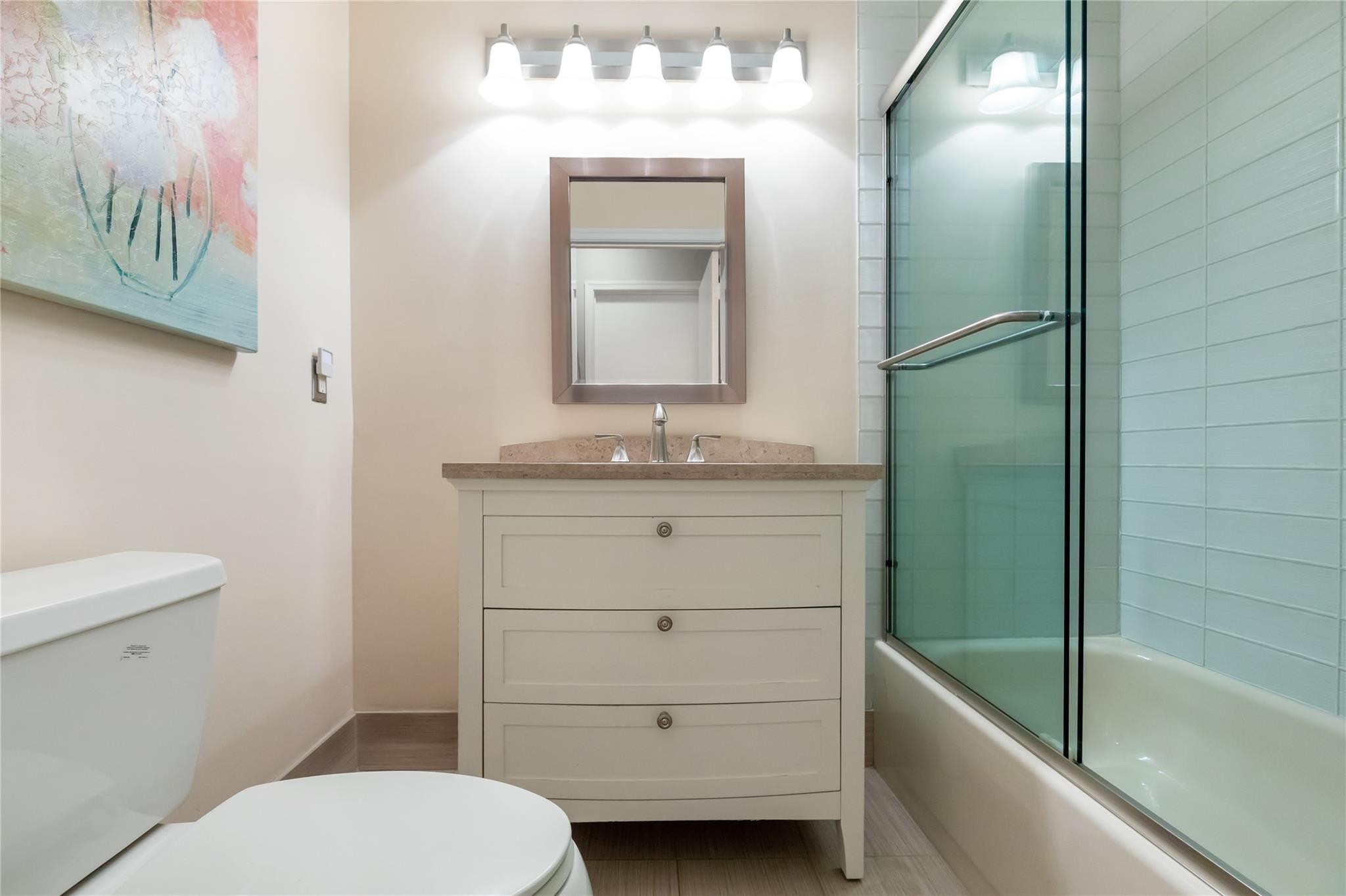 206 Congressional Way 206