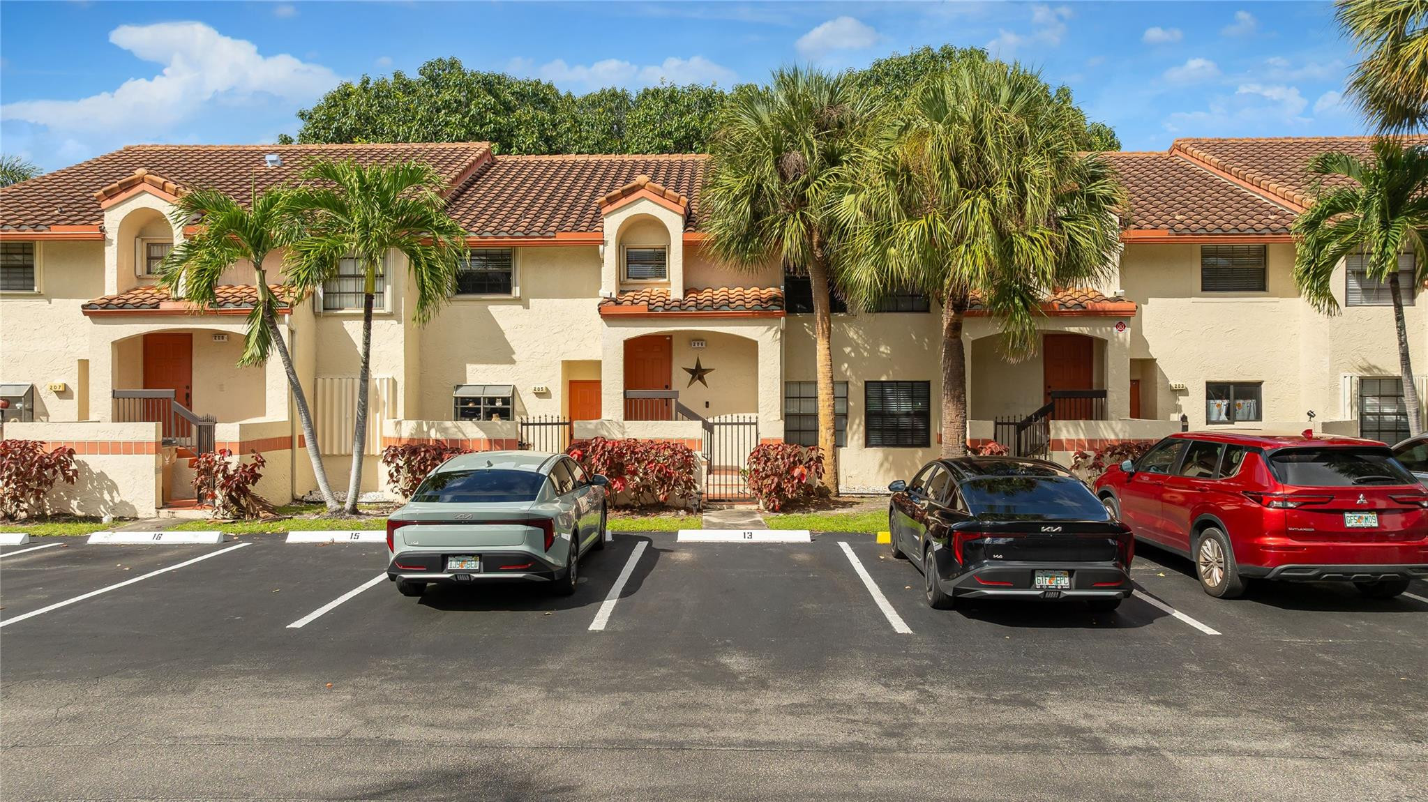 206 Congressional Way 206