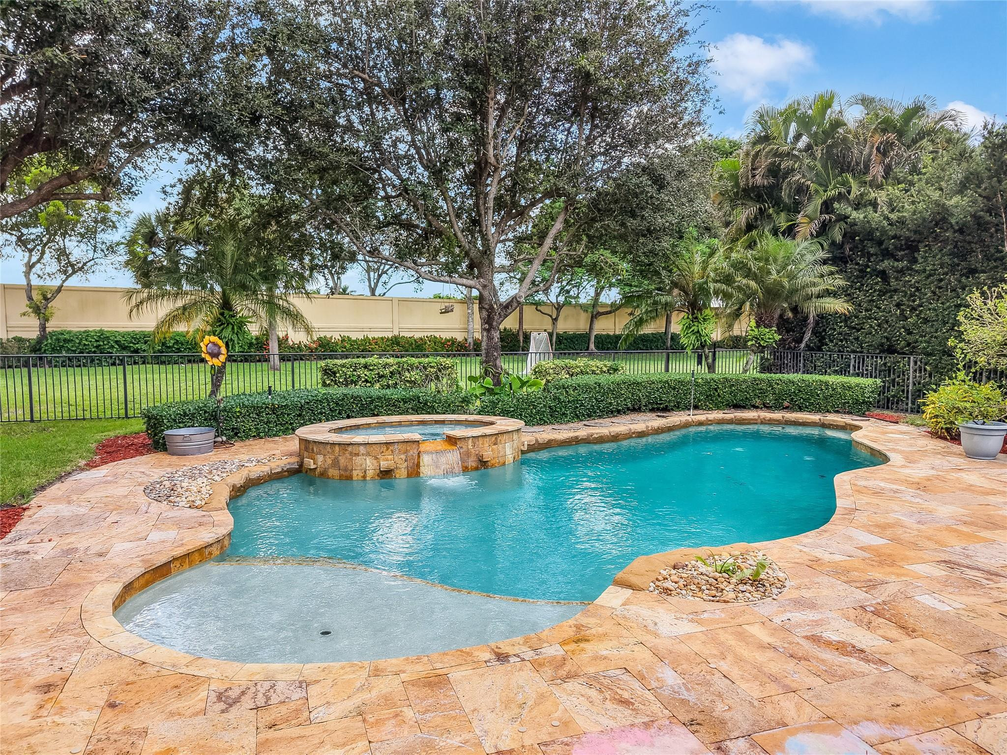 16155 Rosecroft Terrace