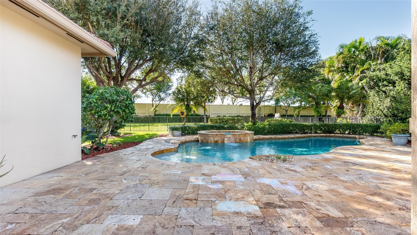 16155 Rosecroft Terrace