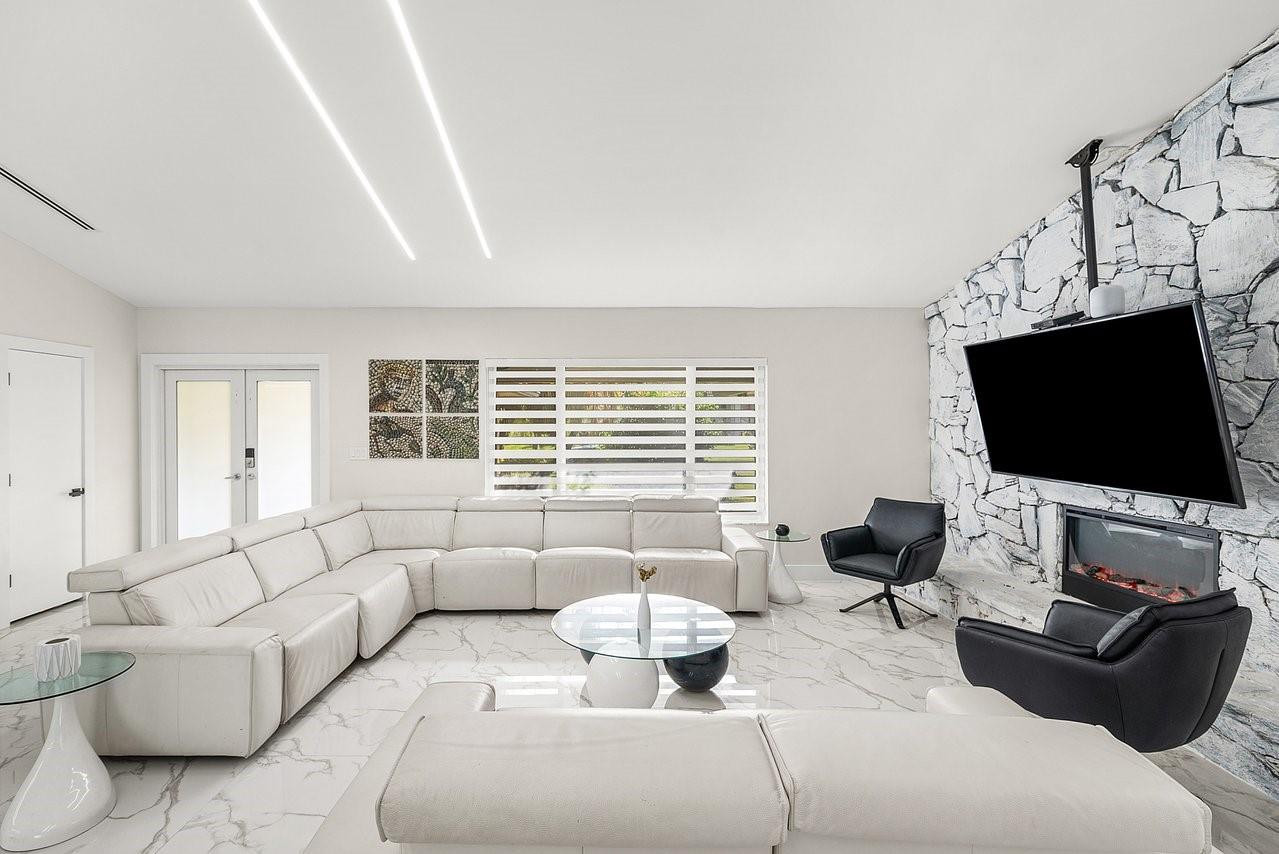 10603 Boca Woods Lane