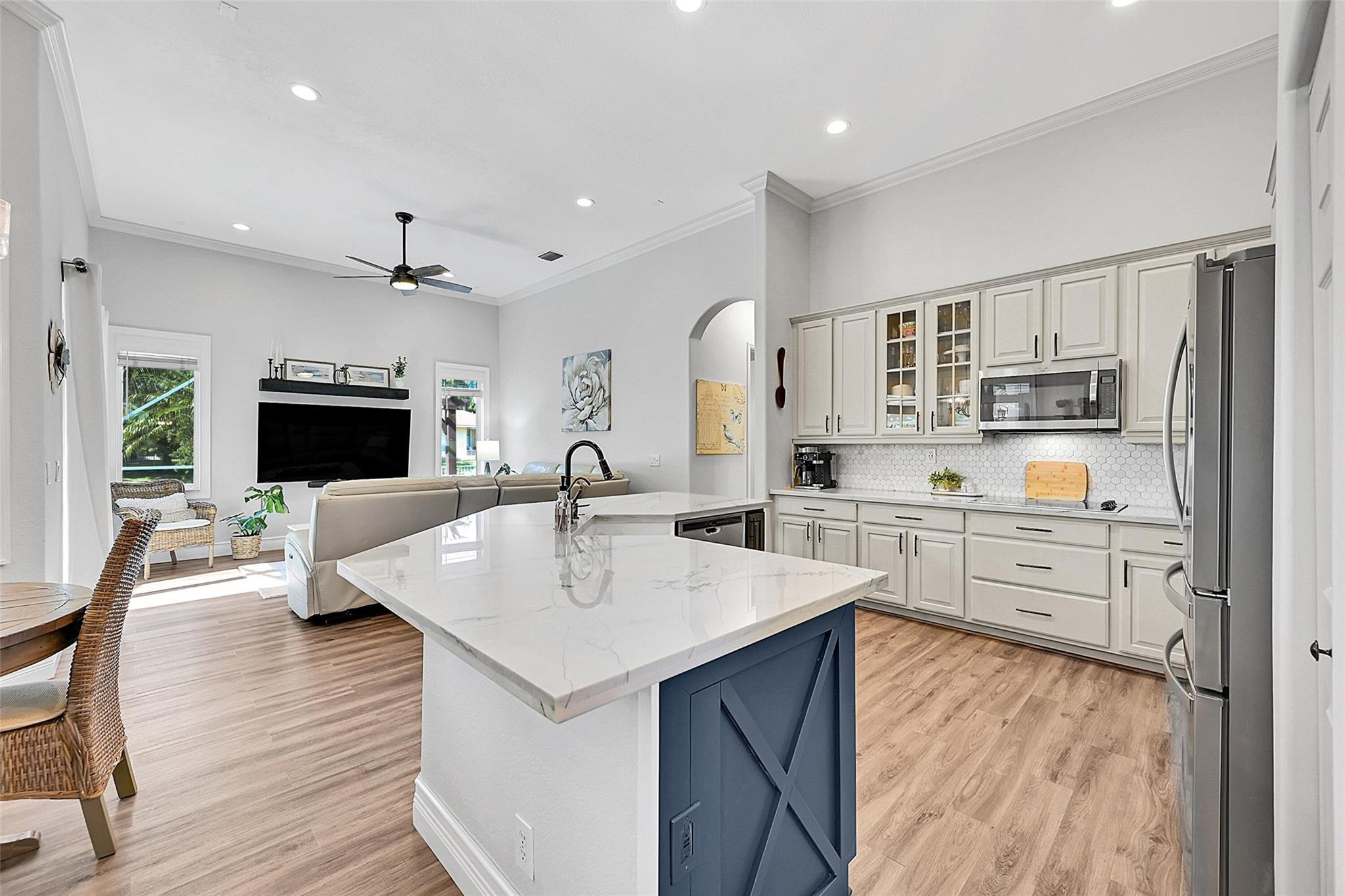 12235 NW 49th St
