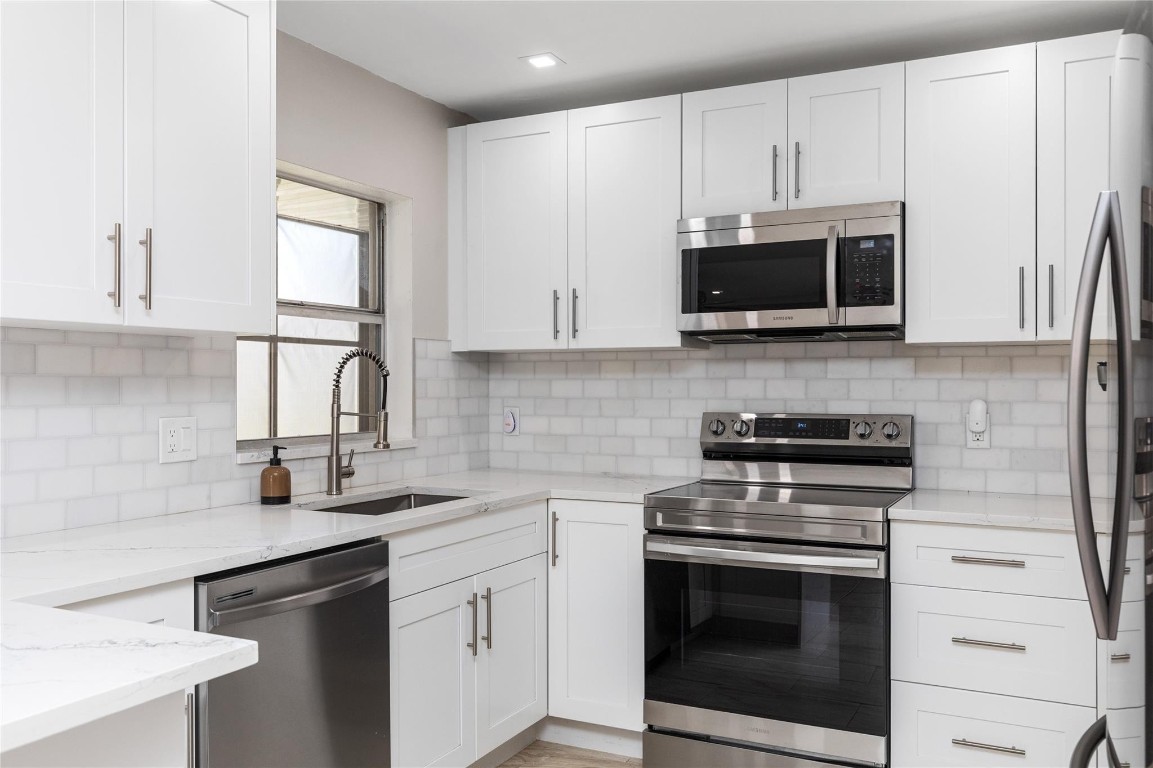 2002 SW Natura Blvd D