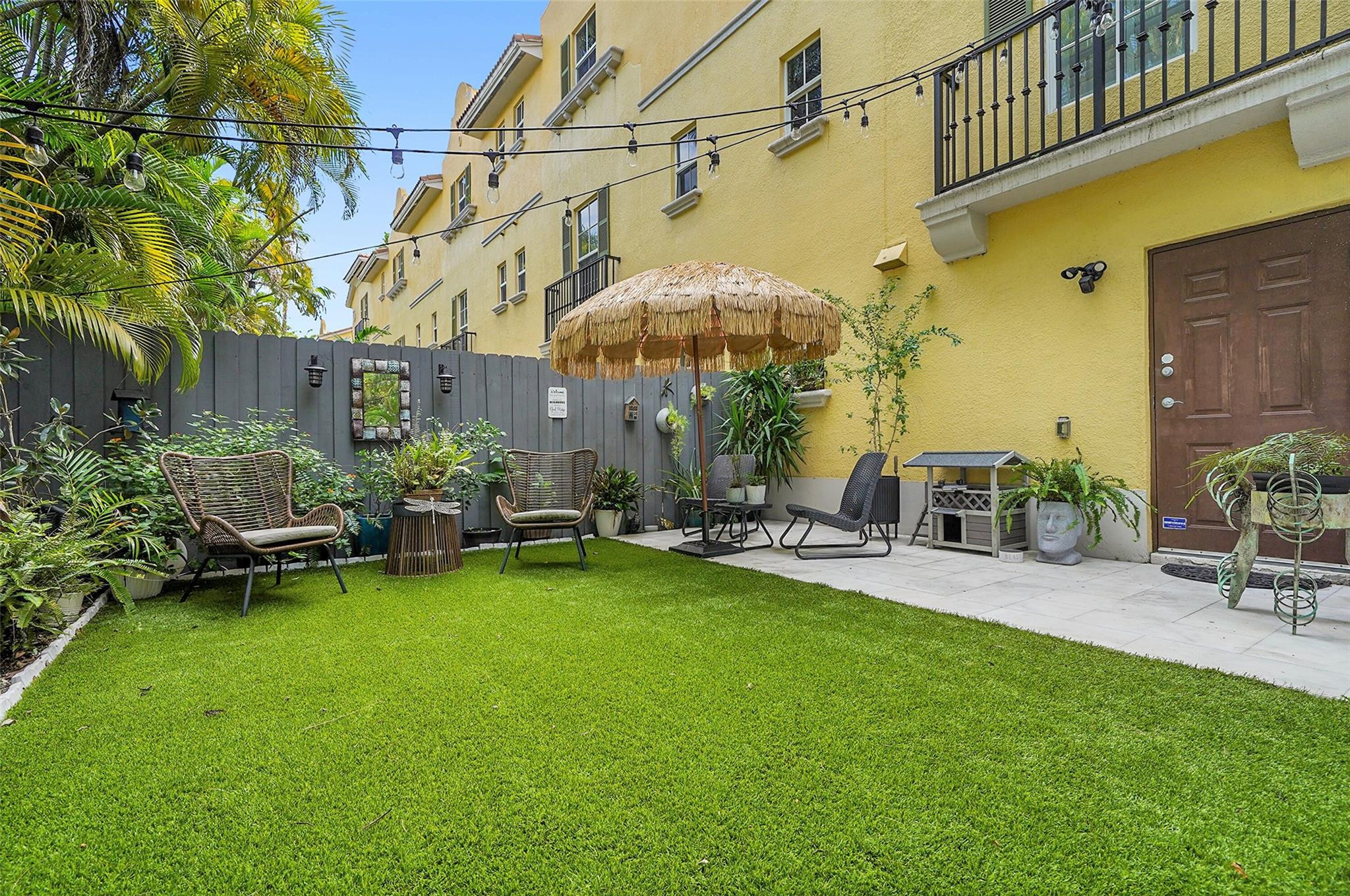 2512 SW 14th Ave 503