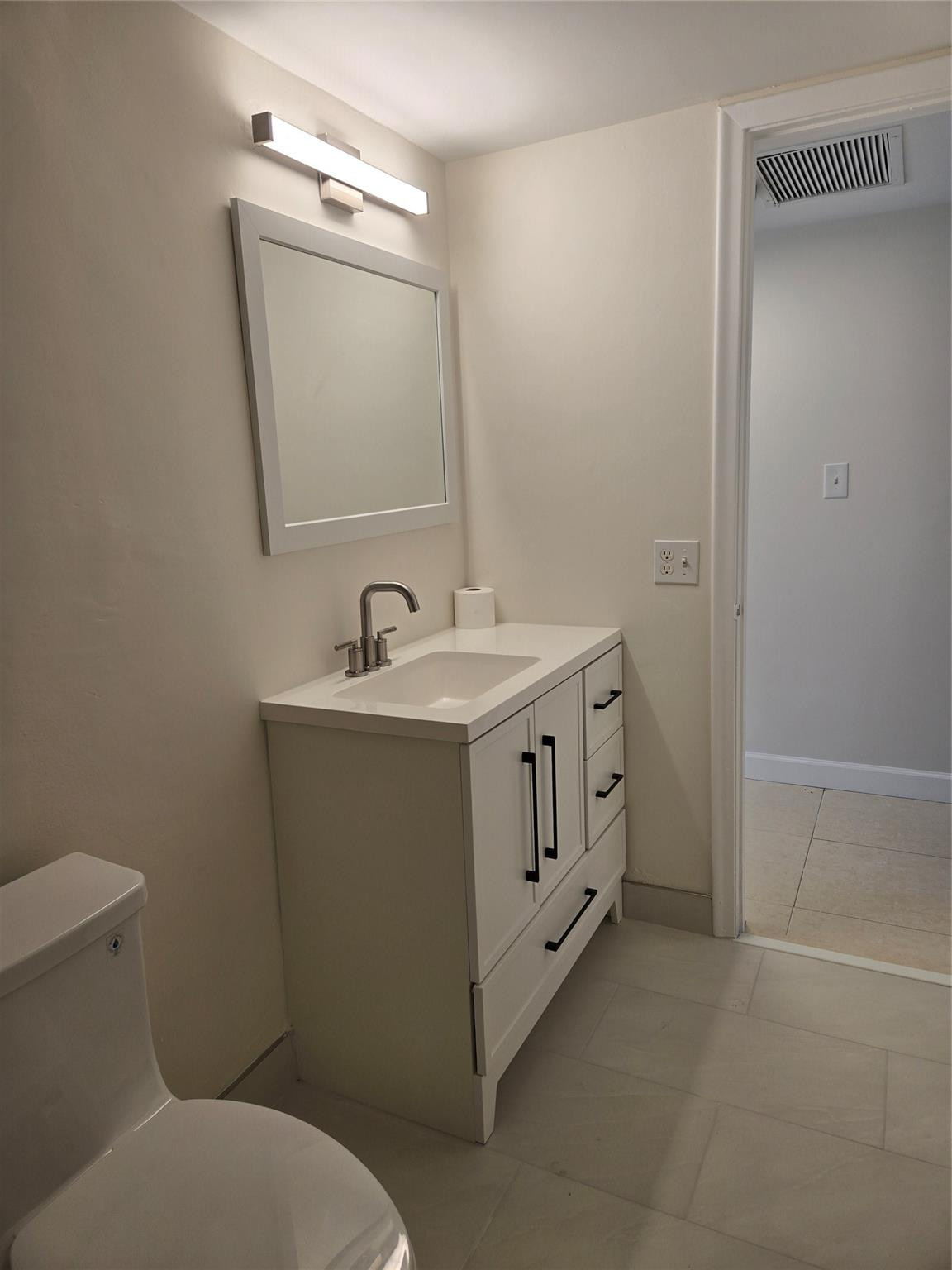 505 NE 20th Avenue 118