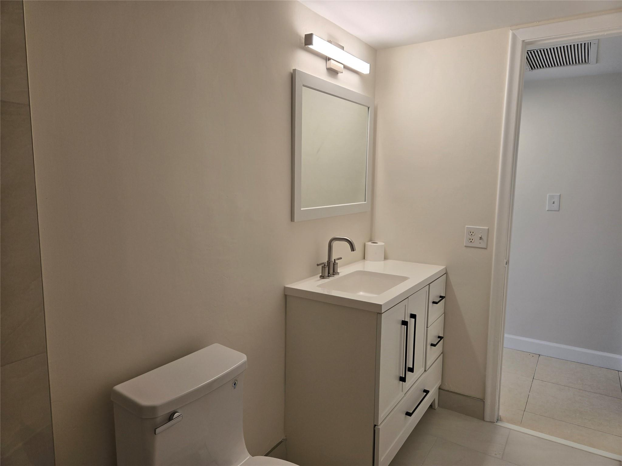 505 NE 20th Avenue 118