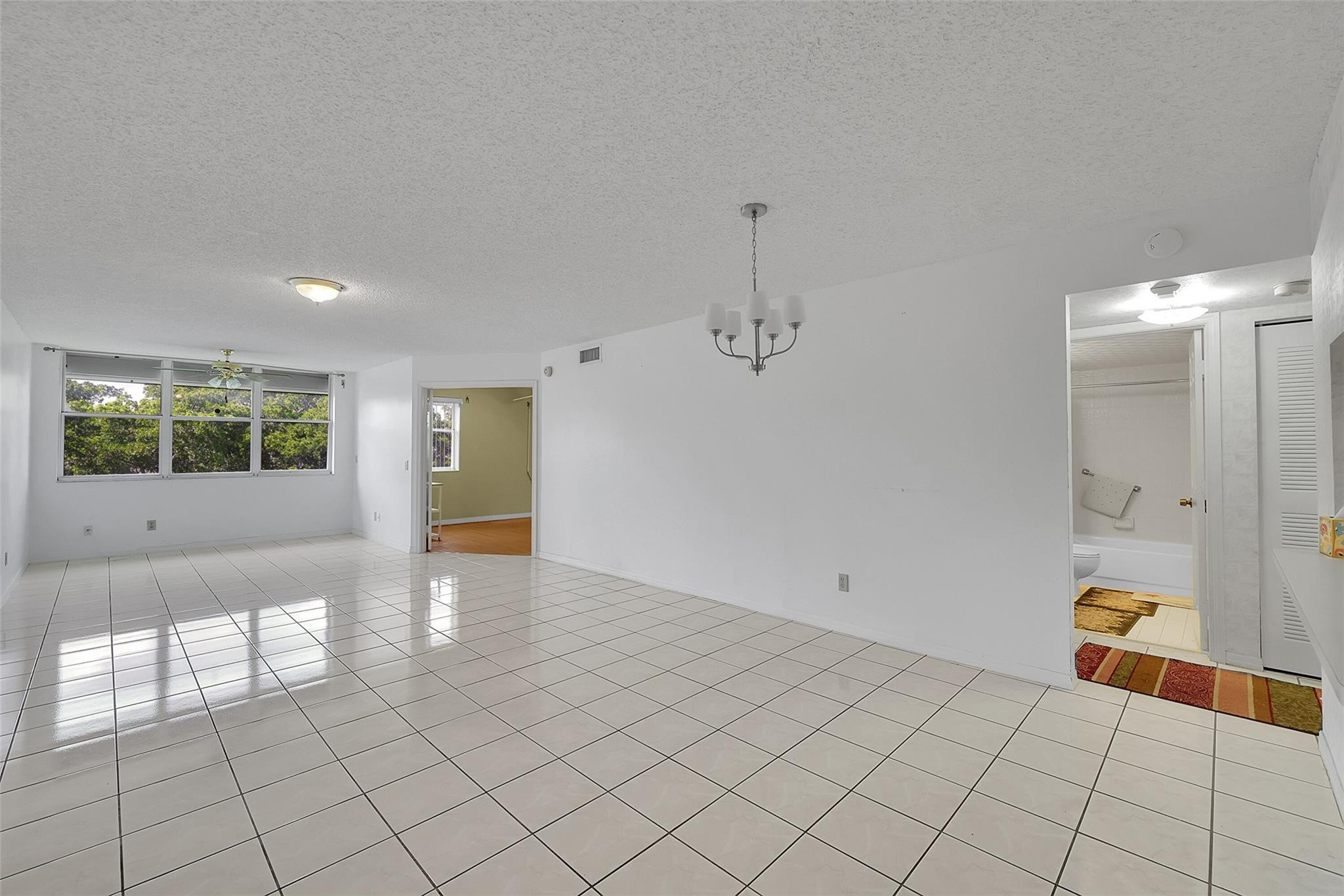 10369 NW 24th Pl 402