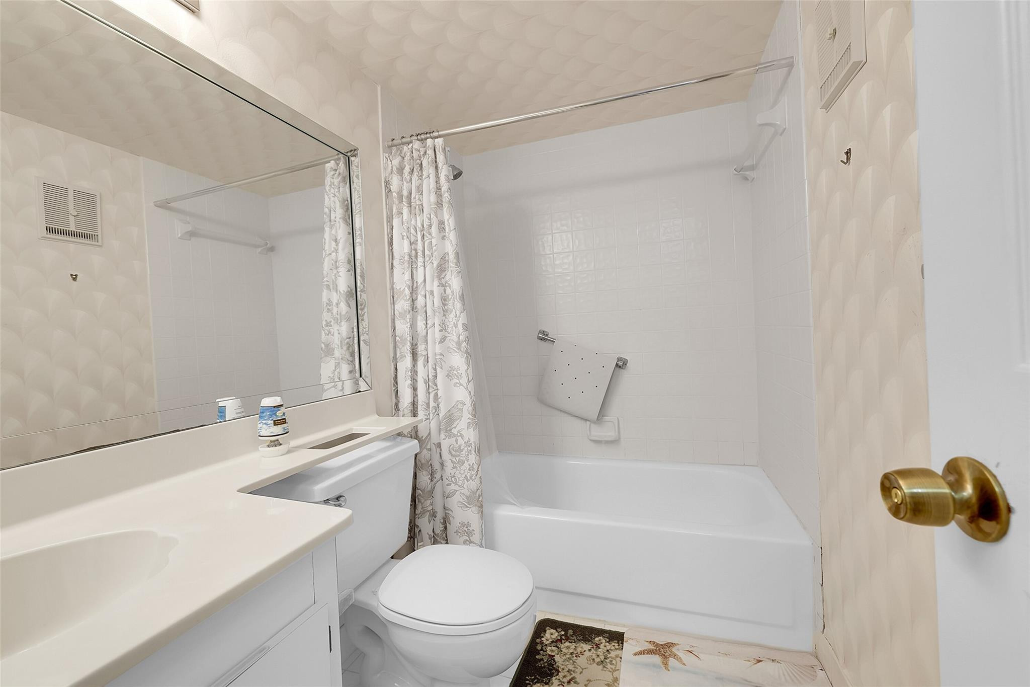 10369 NW 24th Pl 402