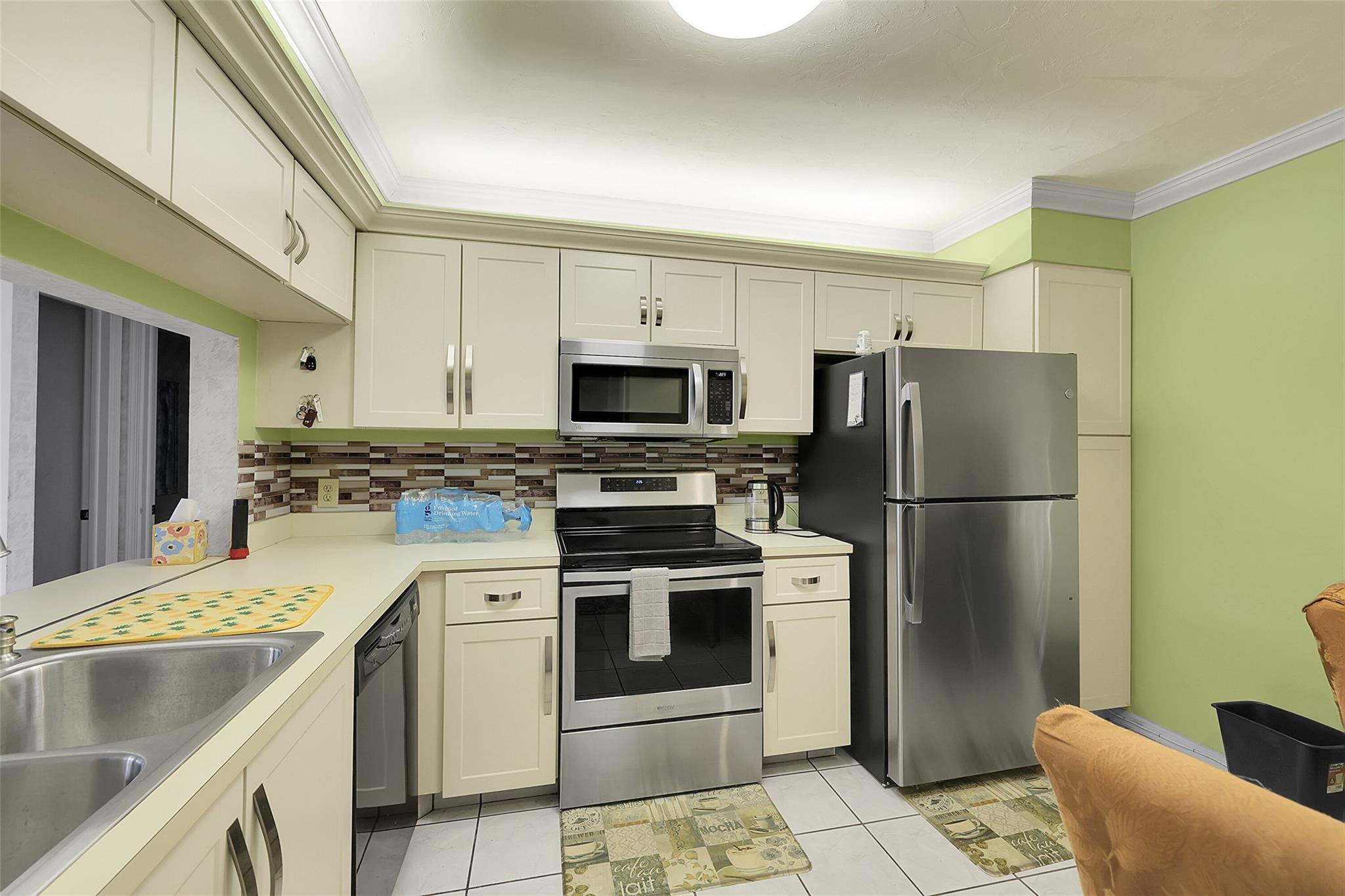 10369 NW 24th Pl 402