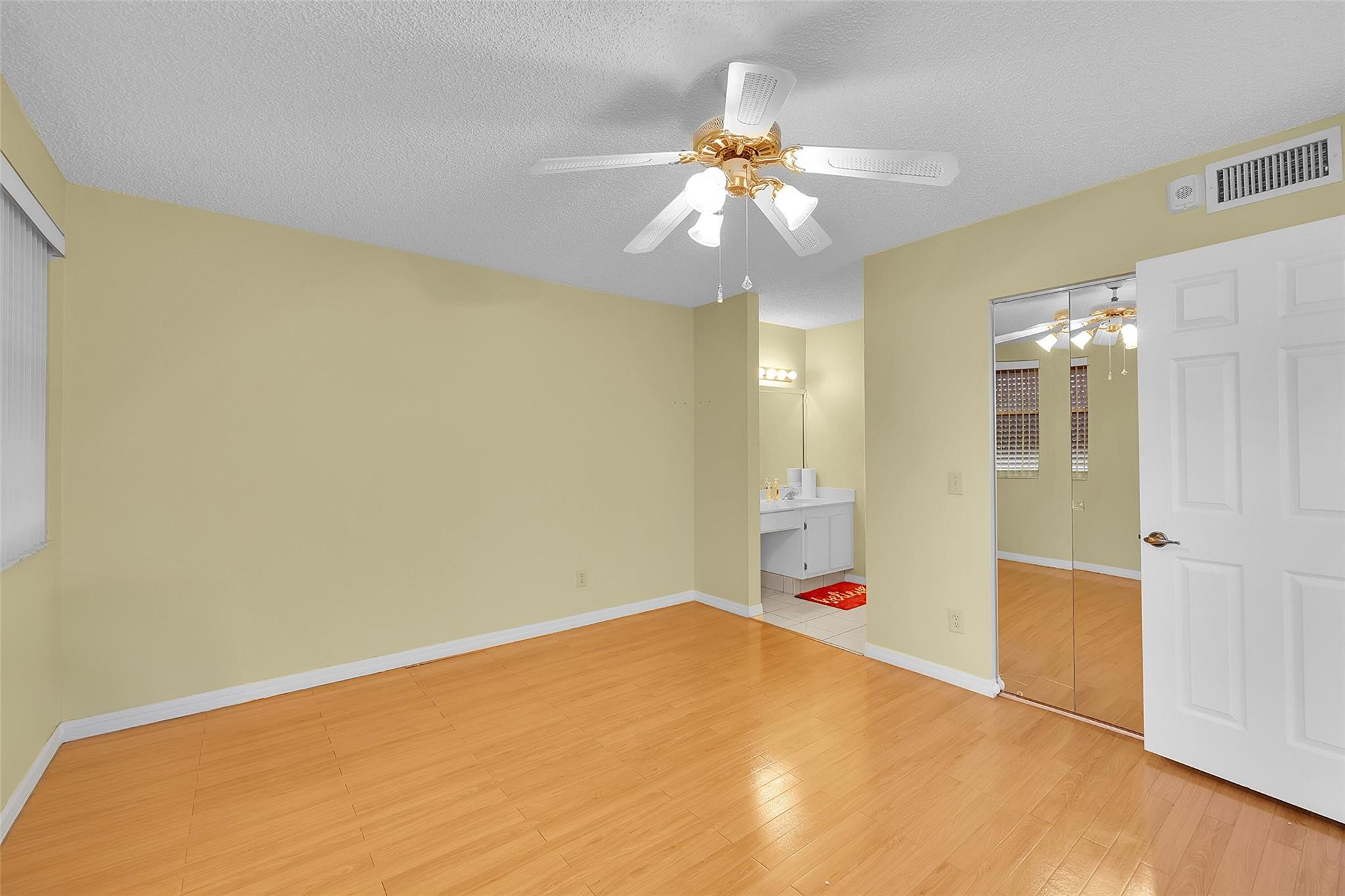 10369 NW 24th Pl 402