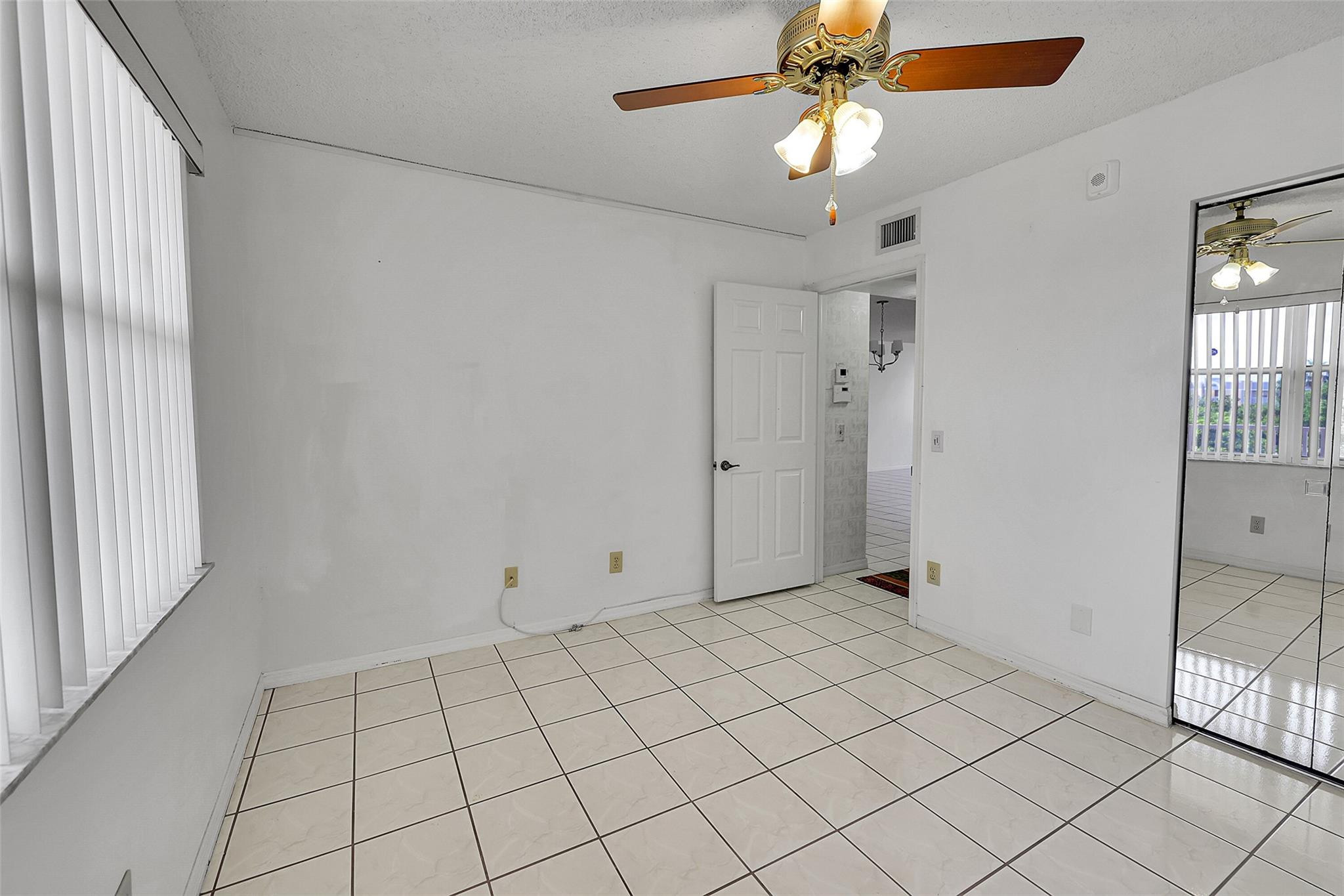 10369 NW 24th Pl 402