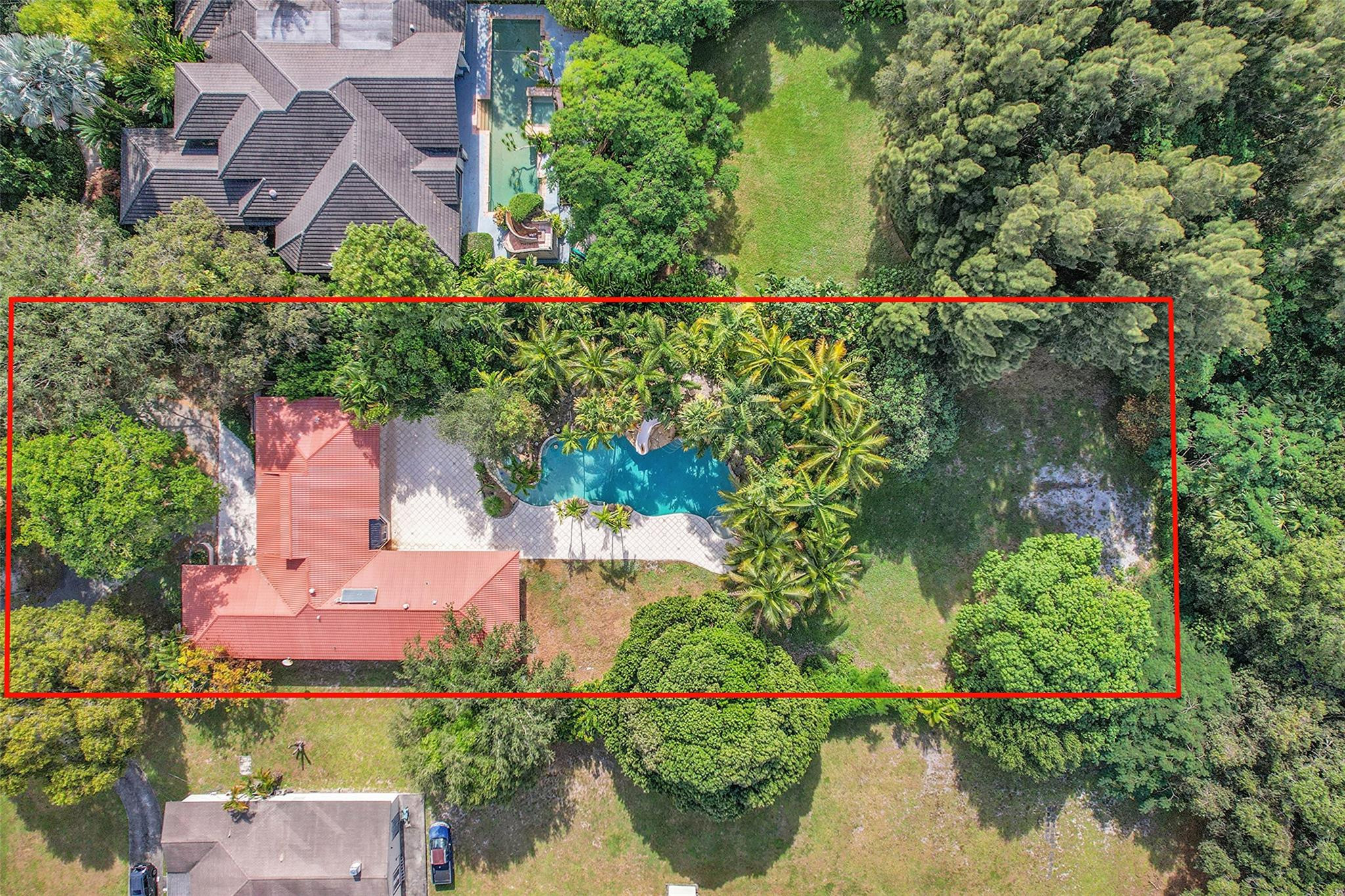 401 Farmington Dr
