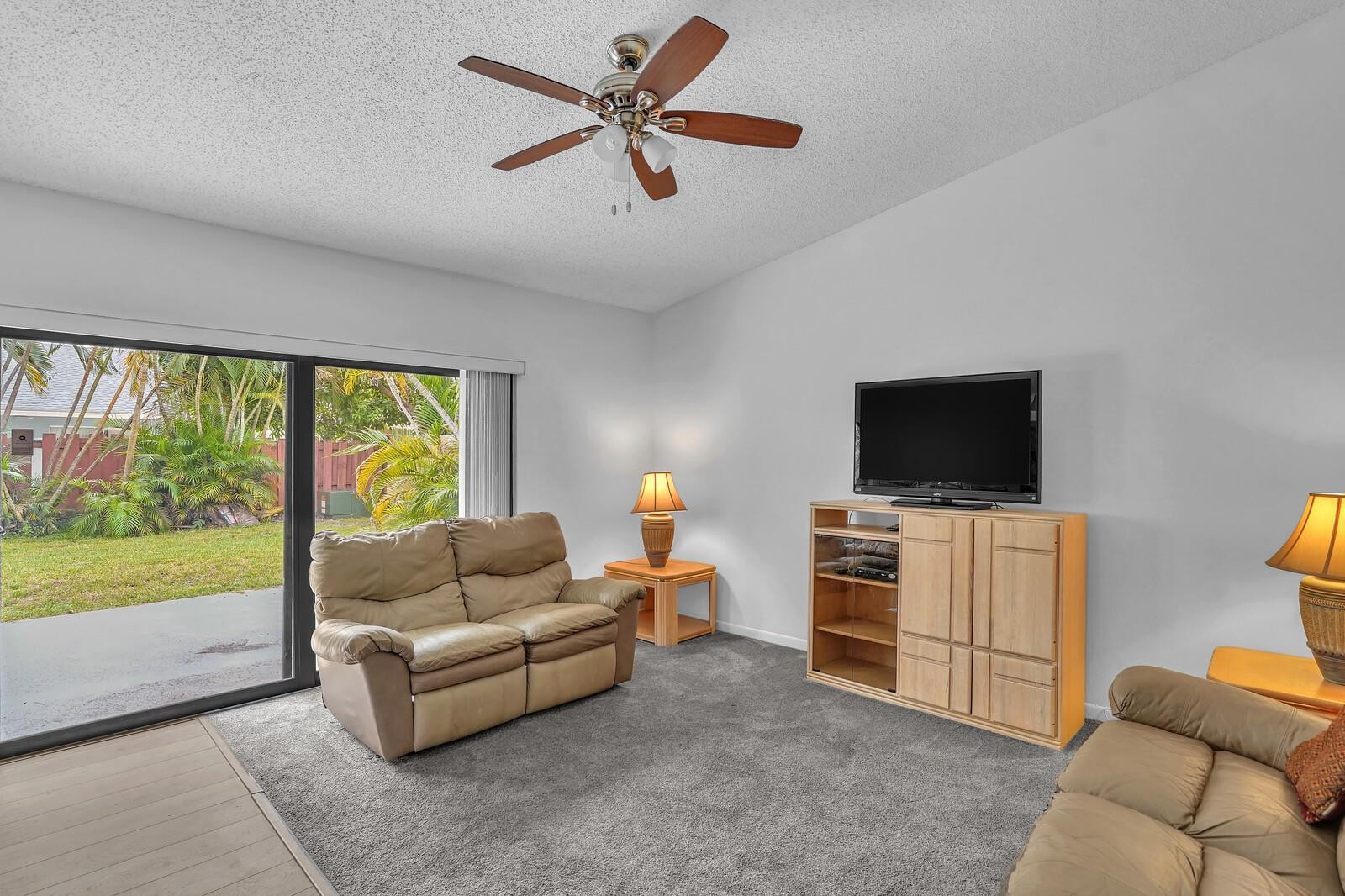 8330 NW 52nd Ct