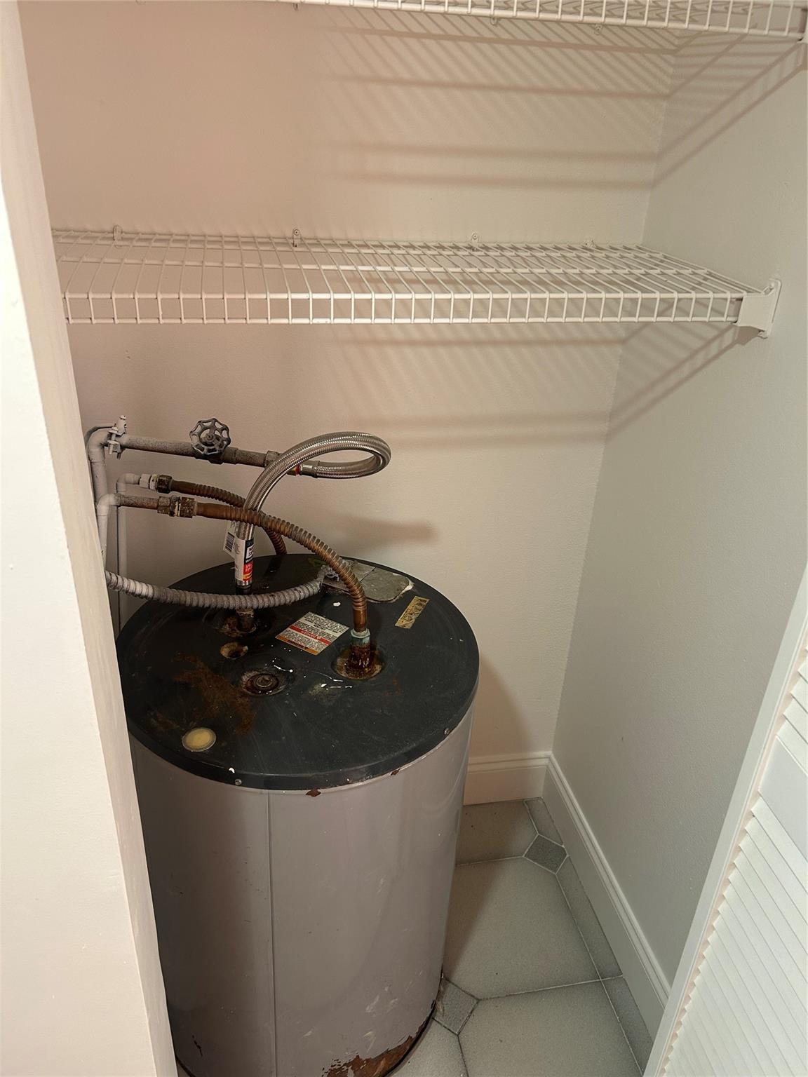 871 NE 207th Ter 102