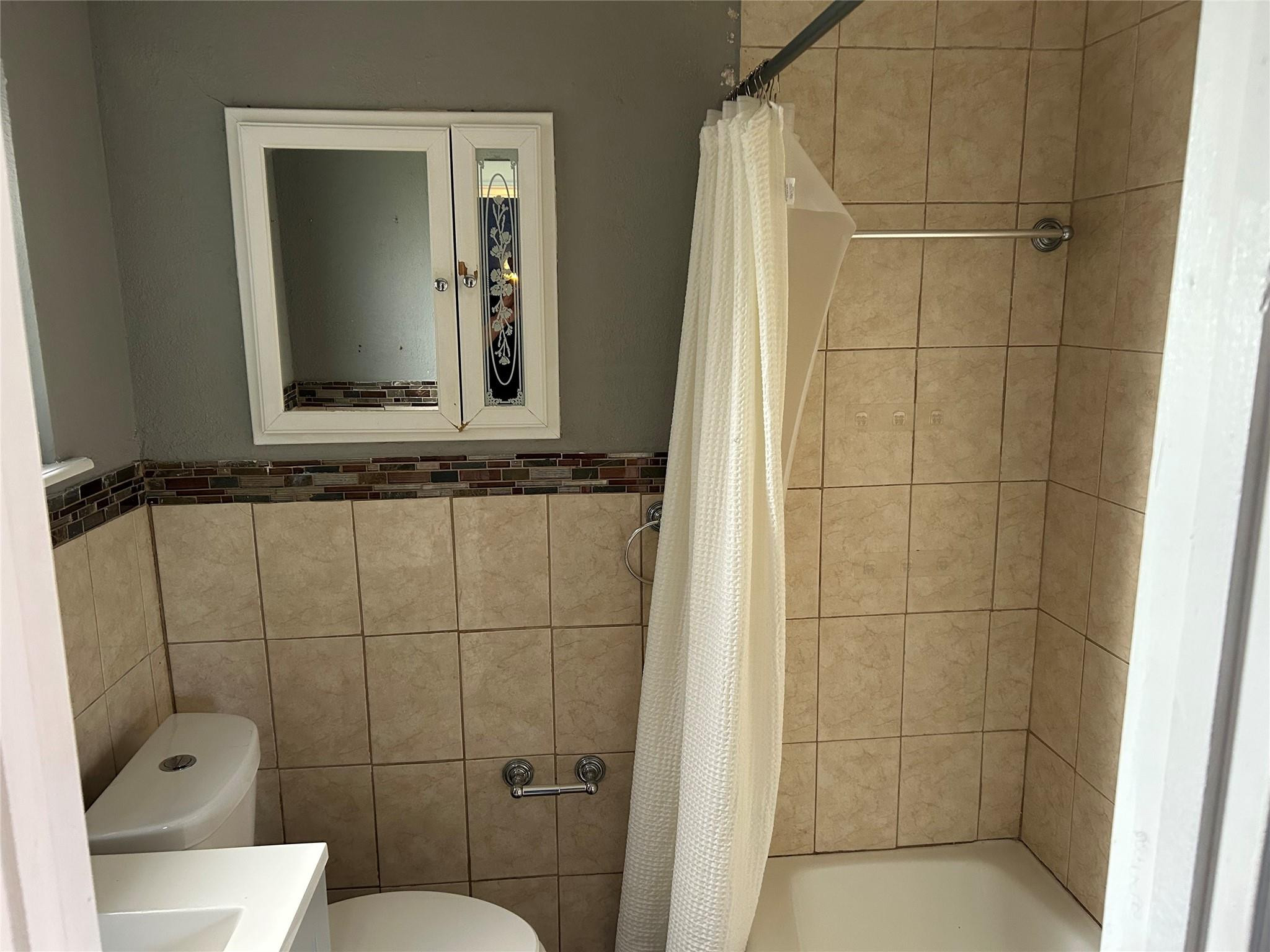 1540 NW 33rd Ter