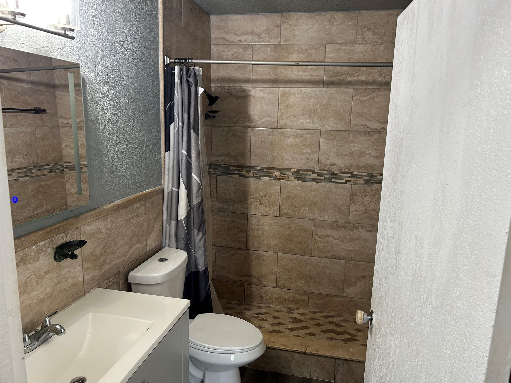 1540 NW 33rd Ter