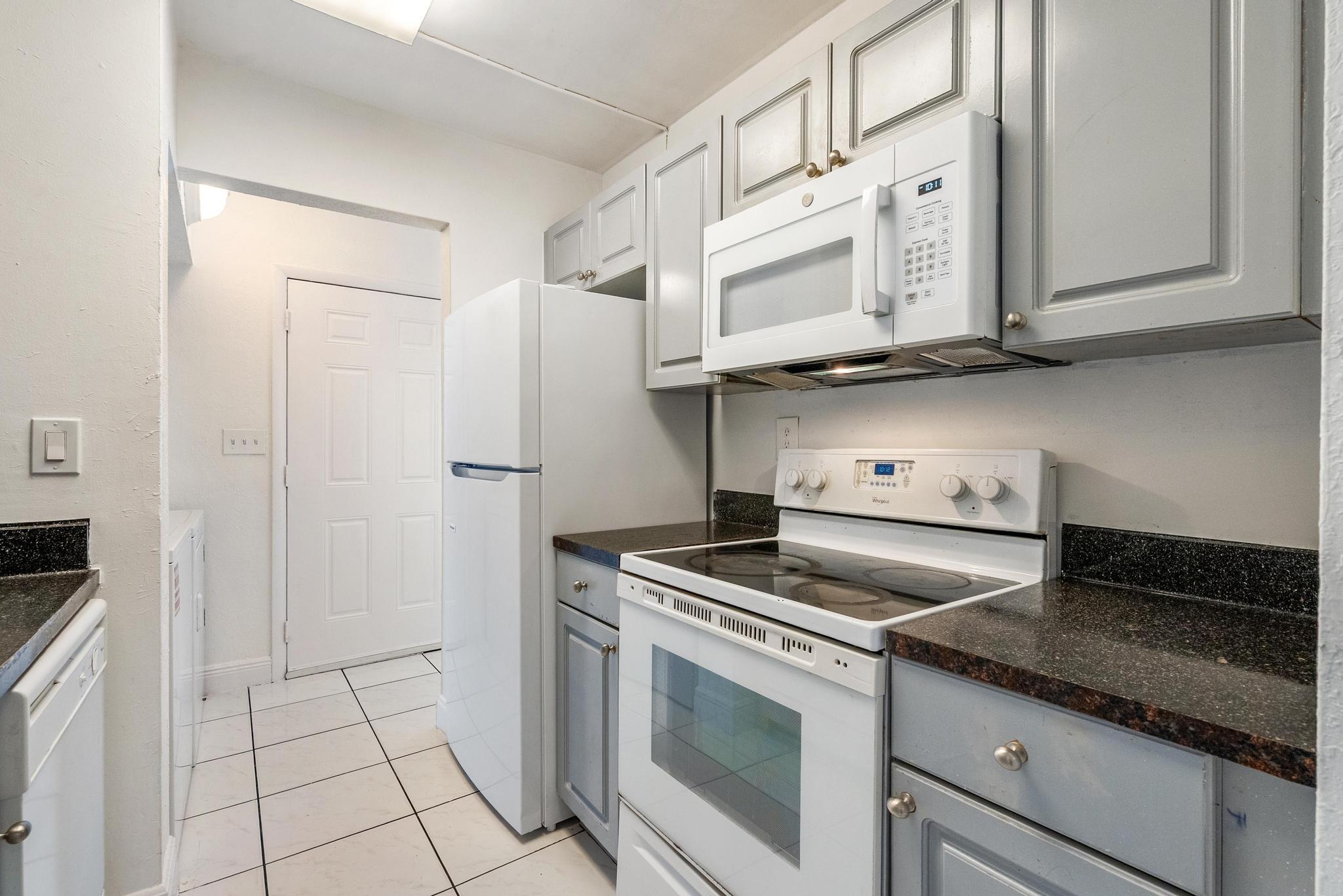 11583 NW 42nd ST 11583