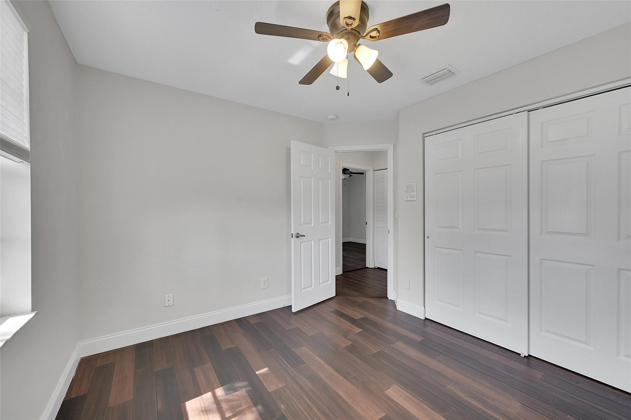 5301 NW 123rd Ter