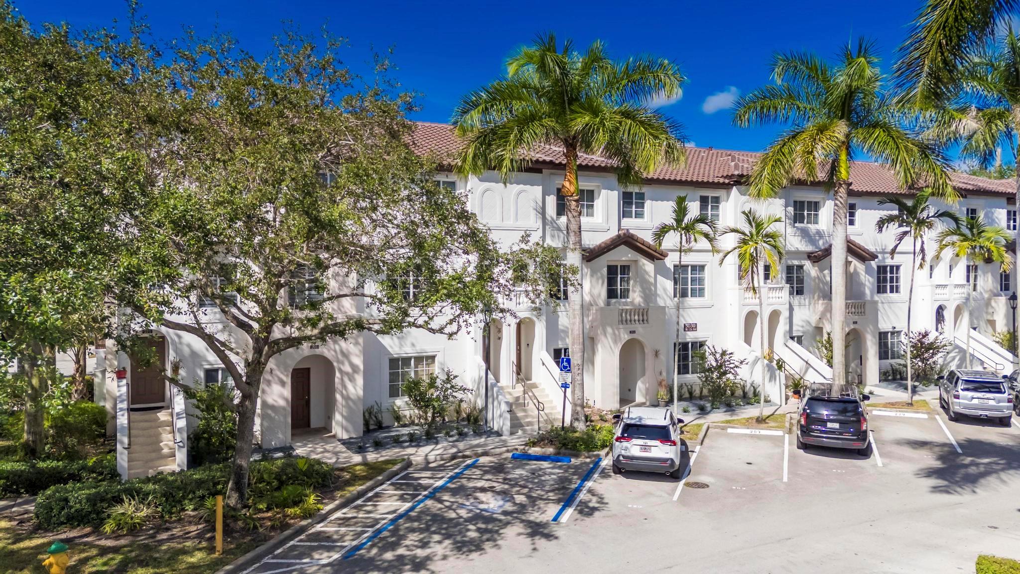 5030 SW 126TH AV 203