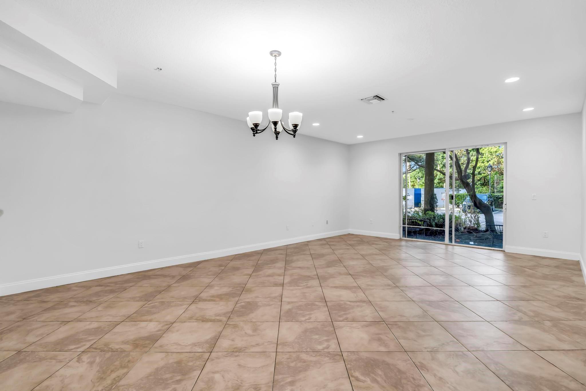 5030 SW 126TH AV 203